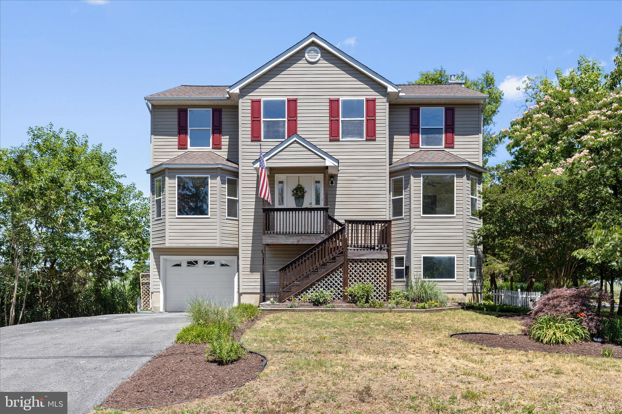 FRANKLIN MANOR BEACH - Residential