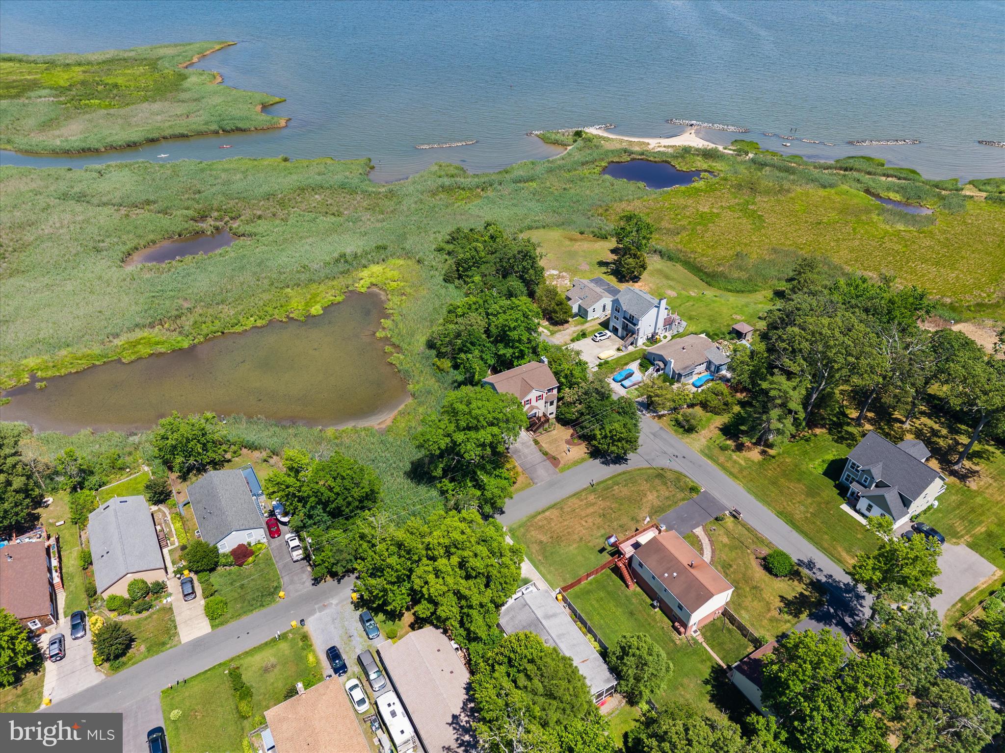 FRANKLIN MANOR BEACH - Residential