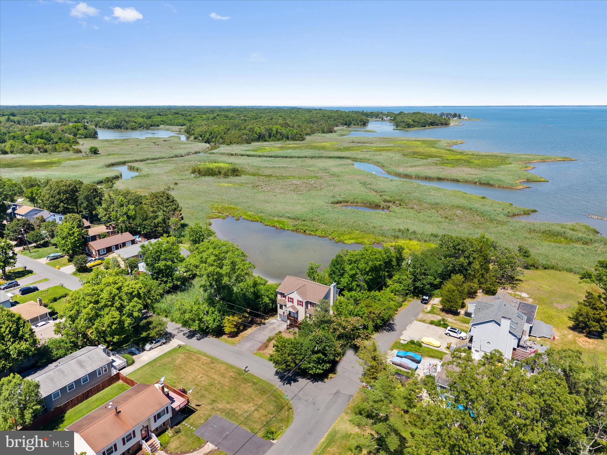 FRANKLIN MANOR BEACH - Residential