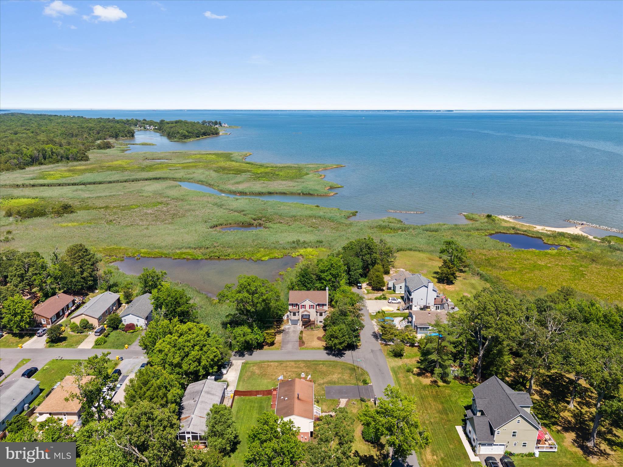 FRANKLIN MANOR BEACH - Residential