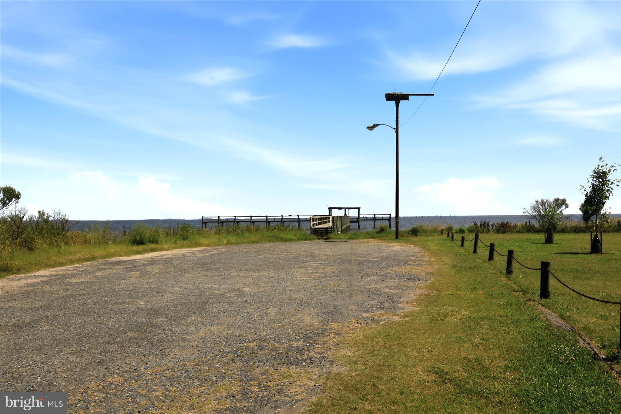 FRANKLIN MANOR BEACH - Residential