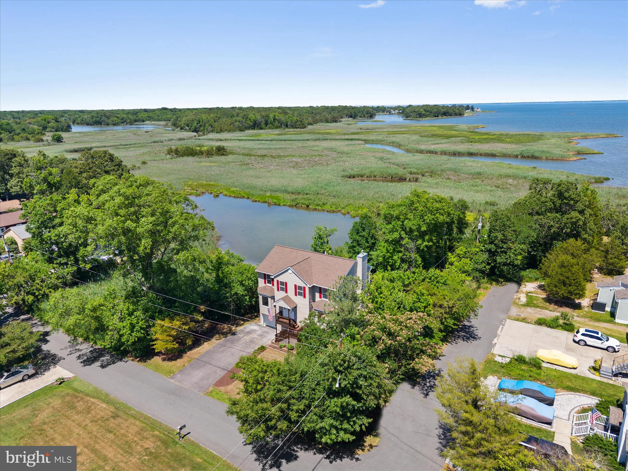 FRANKLIN MANOR BEACH - Residential