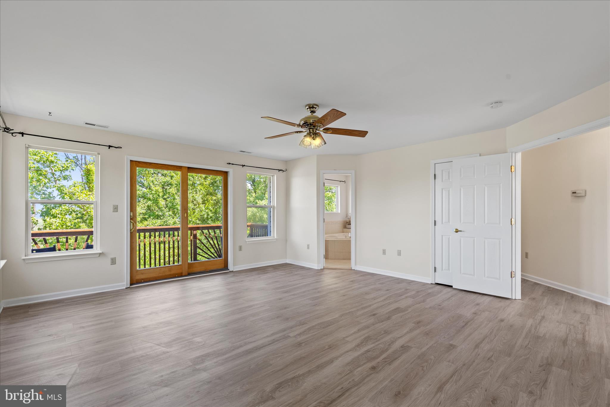 FRANKLIN MANOR BEACH - Residential