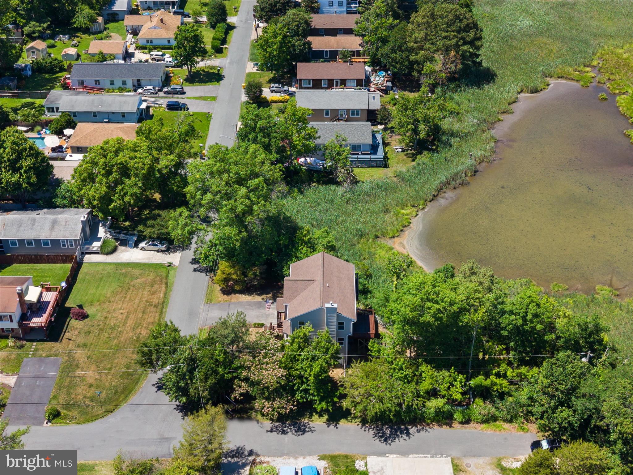 FRANKLIN MANOR BEACH - Residential