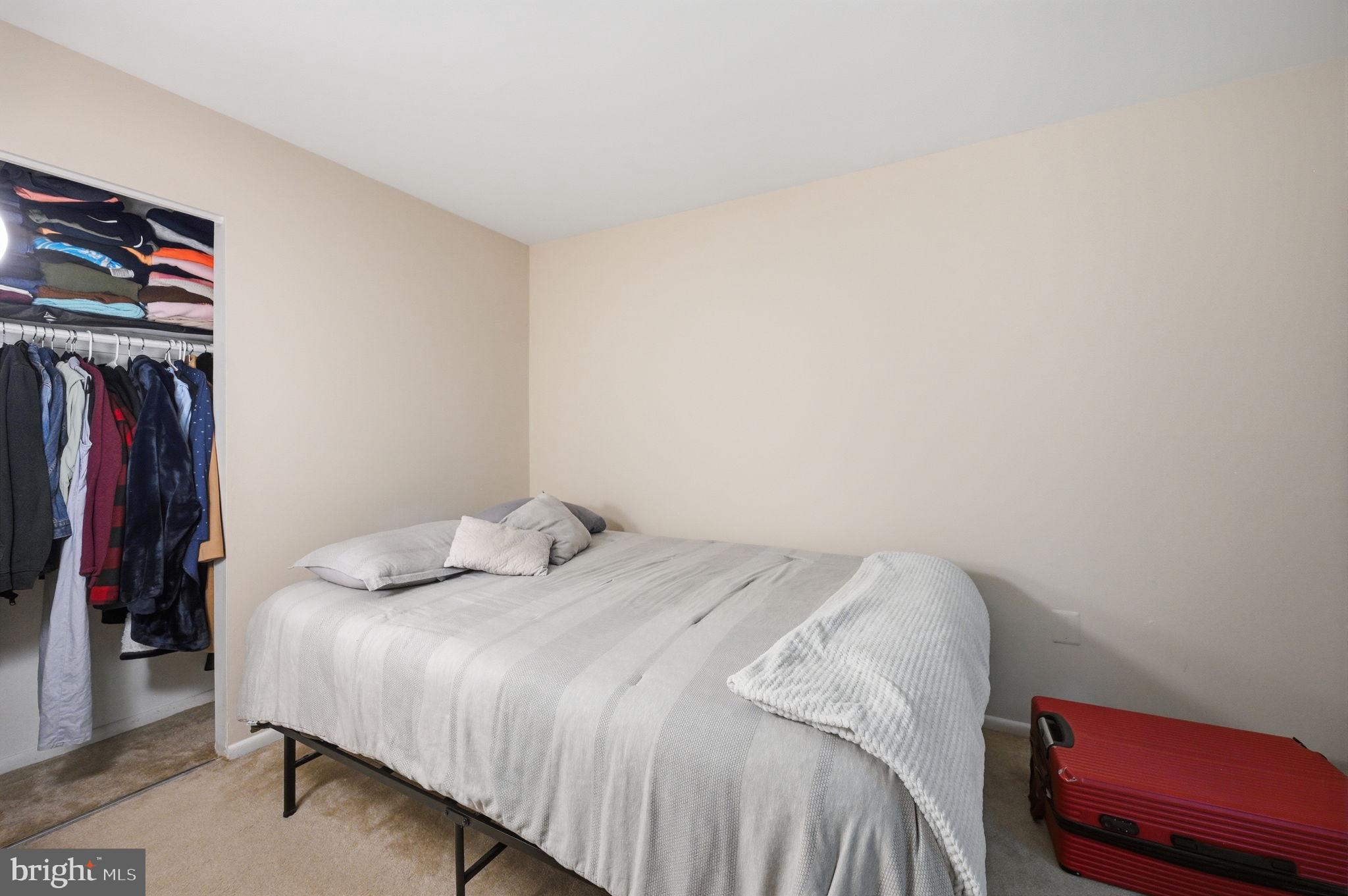 WOODBURN VILLAGE - Residential