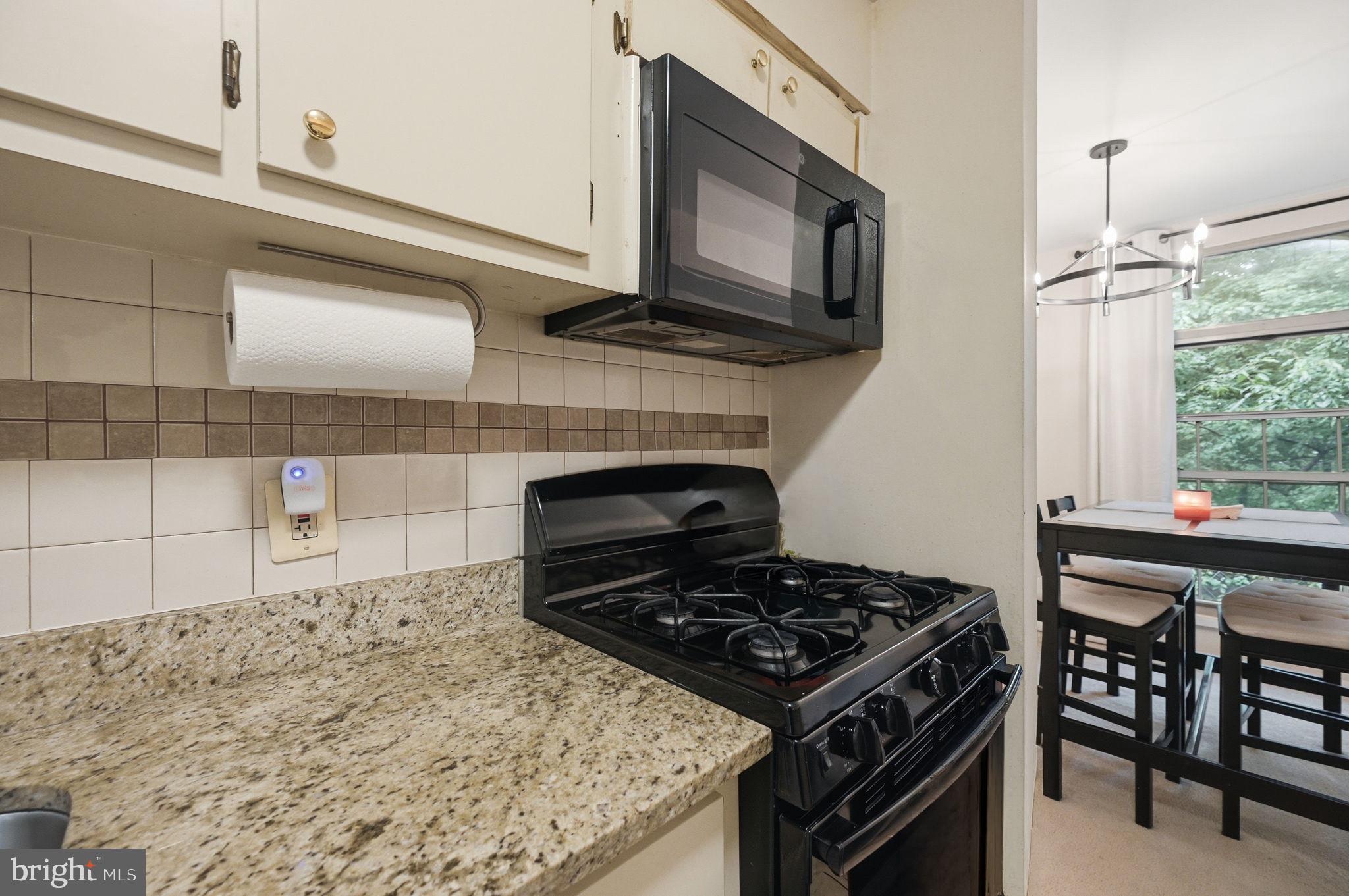 WOODBURN VILLAGE - Residential