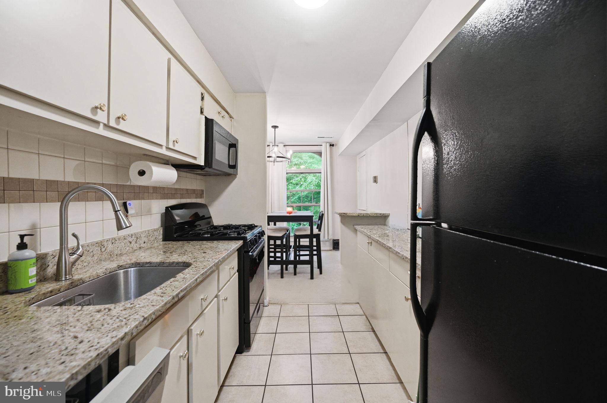 WOODBURN VILLAGE - Residential