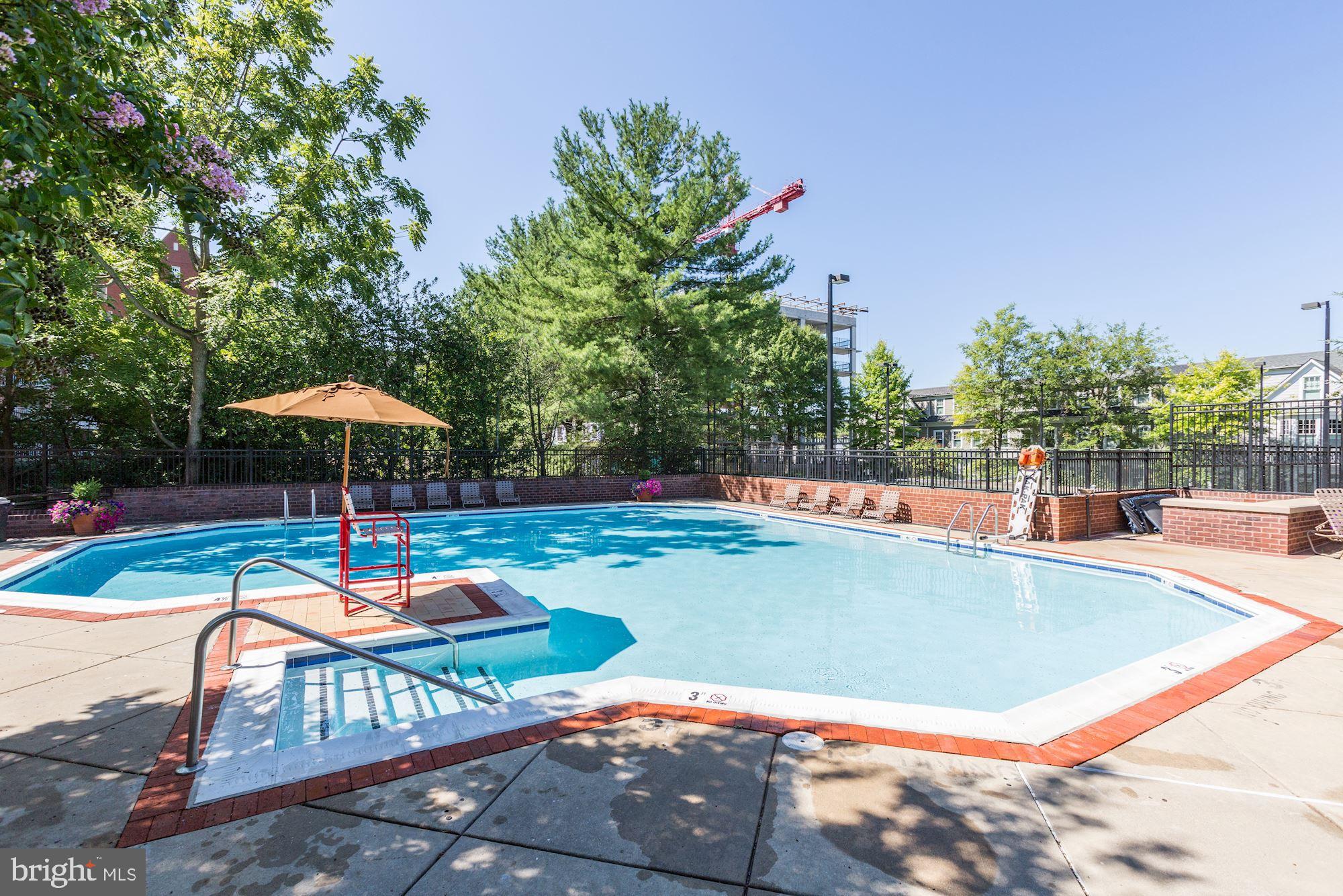 DOWNTOWN BETHESDA - Residential