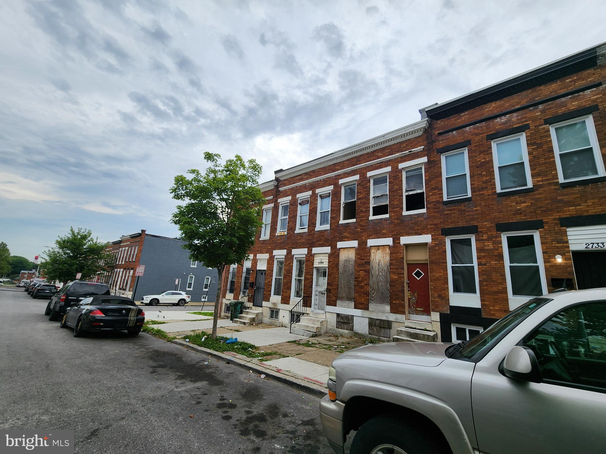 ONLINE AUCTION: This auction takes place on the Ashland Auction Group Website Bidding Platform. Bidding begins 7/14/2026 @ 10:00 AM. Bidding ends 7/16/2026 @ 11:40 AM. List Price is Suggested Opening Bid.

2 Story Townhouse located in the Mosher area.
In close proximity to Caroll Park Golf Course and Gwynn Falls Park.
Easy access to major traffic artery Franklin-Mulberry Expressway.
Property is vacant.