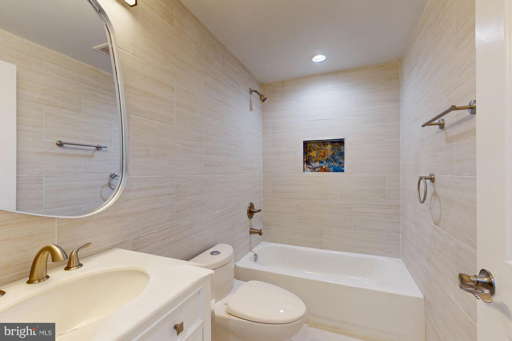 MILL CREEK - Residential