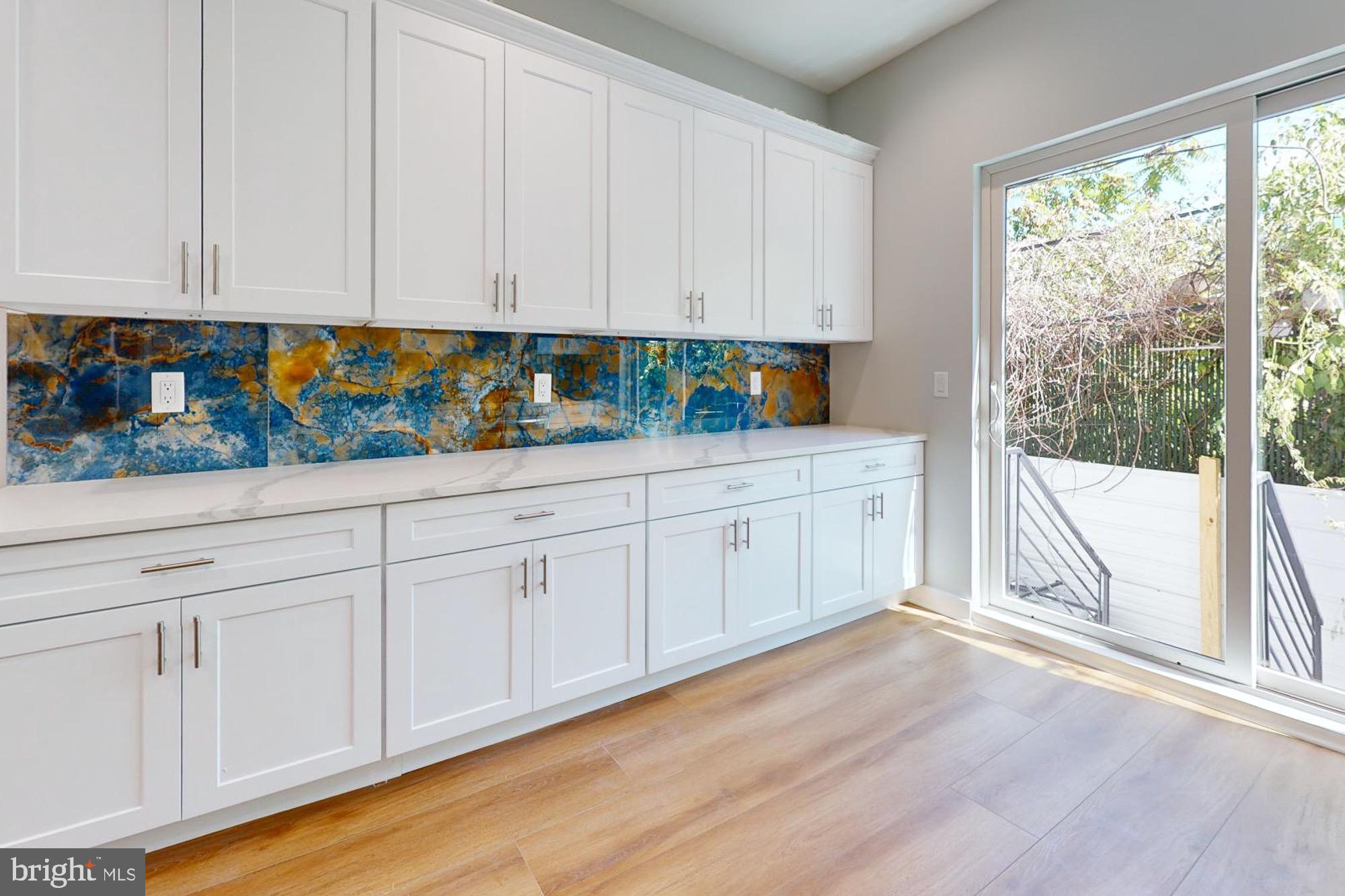 MILL CREEK - Residential