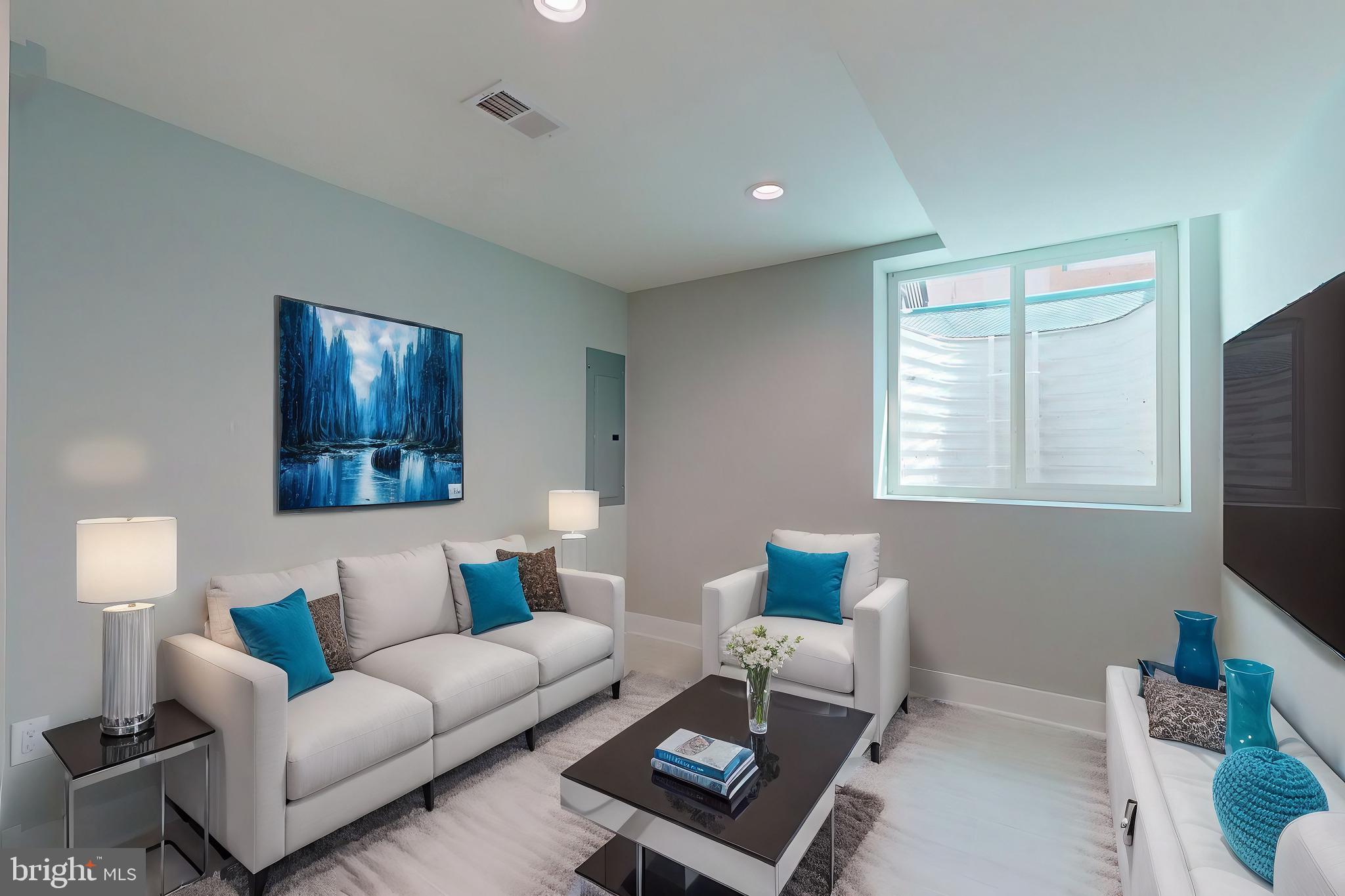 MILL CREEK - Residential