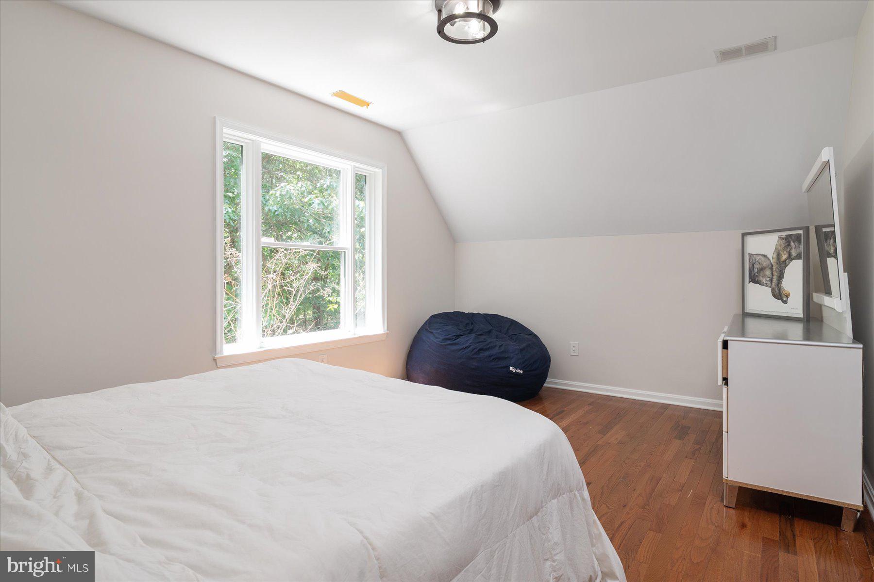 NORTH SHORE - Residential