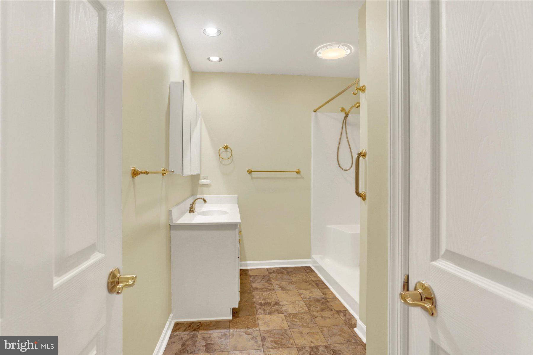 OLDE ORCHARD HILL - Residential