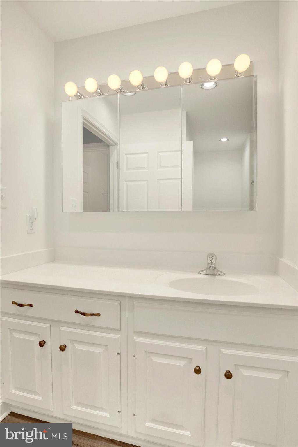 OLDE ORCHARD HILL - Residential