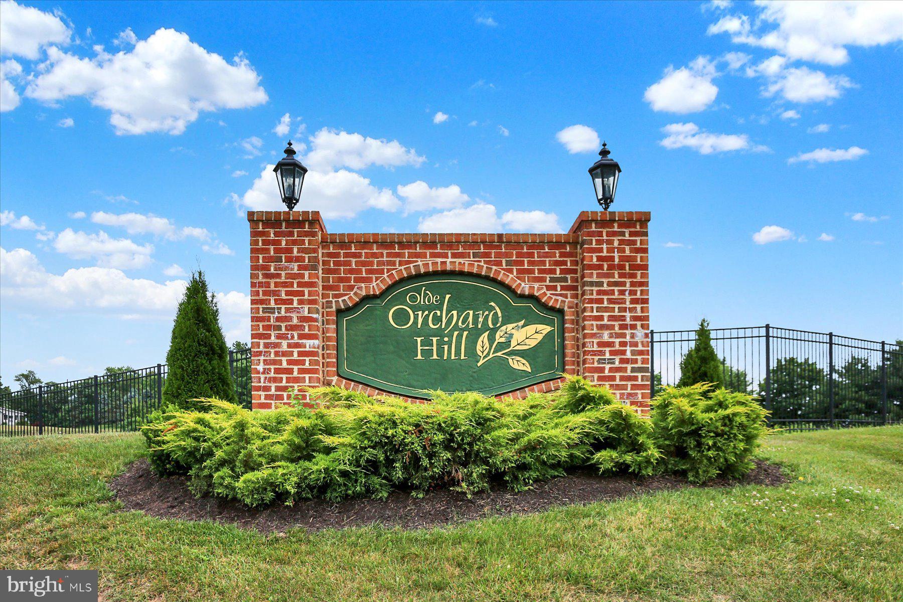 OLDE ORCHARD HILL - Residential
