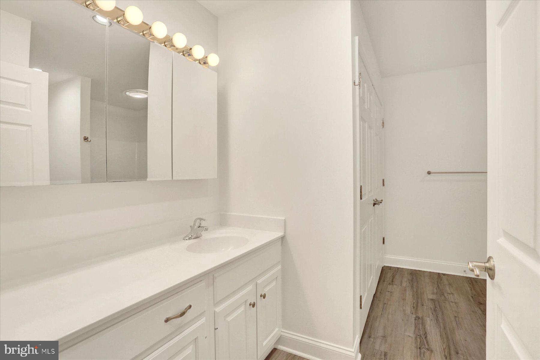 OLDE ORCHARD HILL - Residential