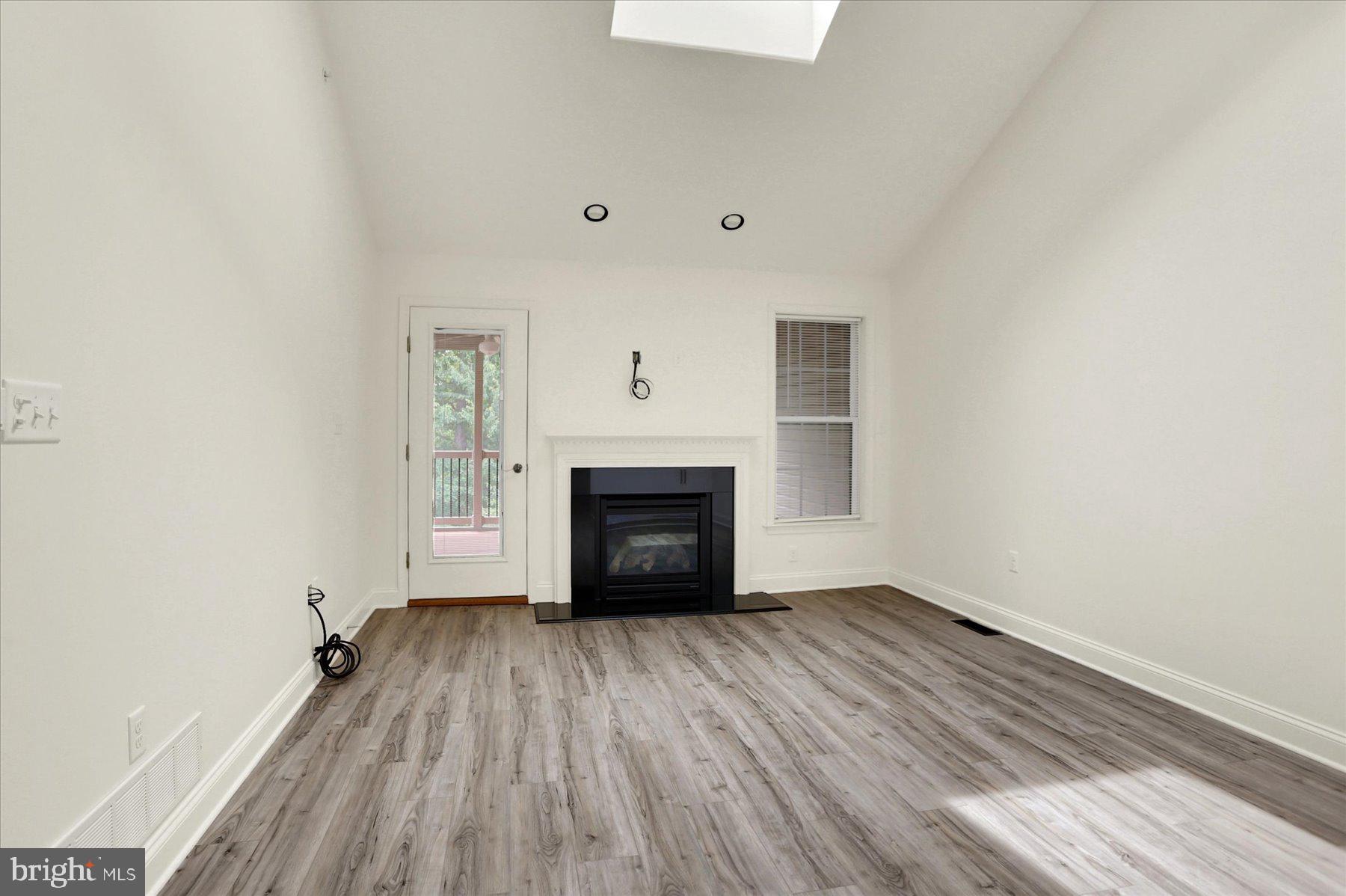 OLDE ORCHARD HILL - Residential