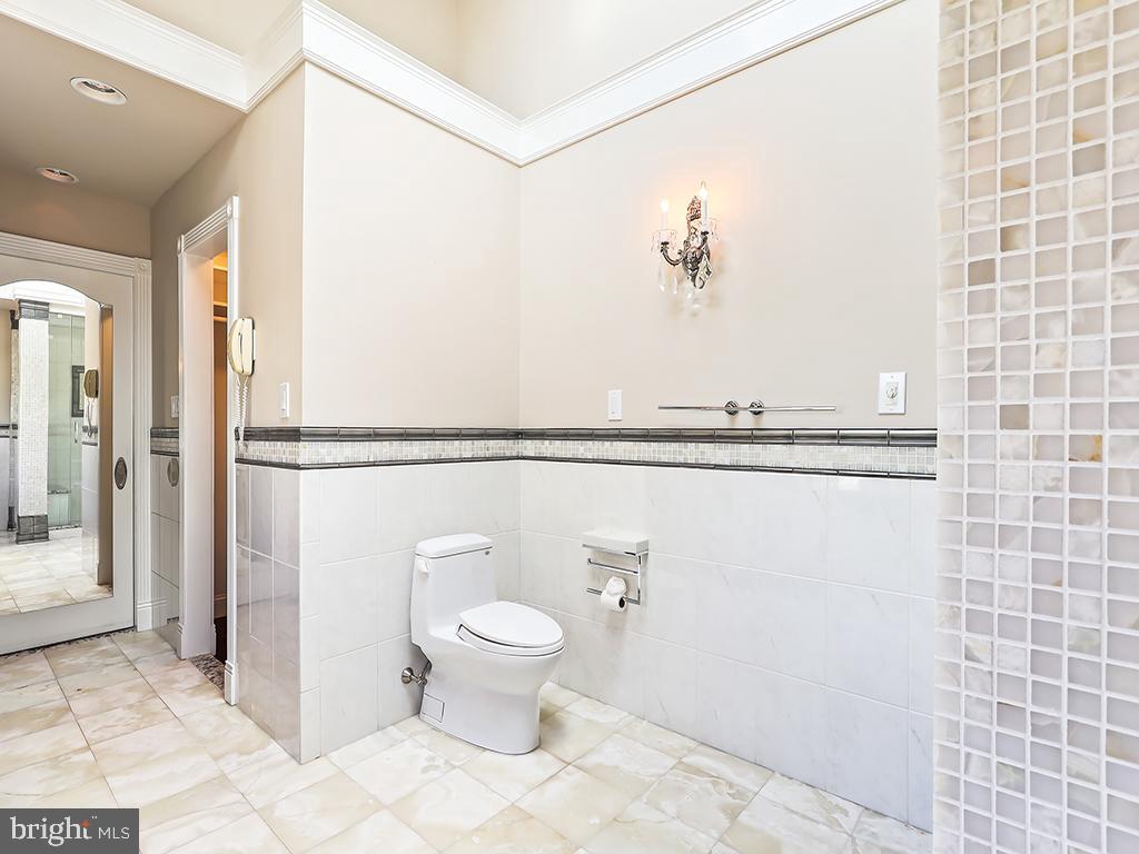 LAKEVIEW ESTS - Residential