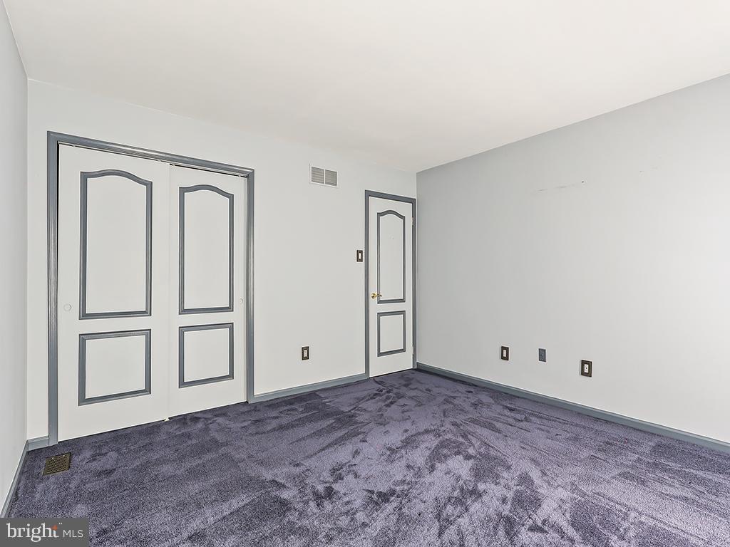 LAKEVIEW ESTS - Residential