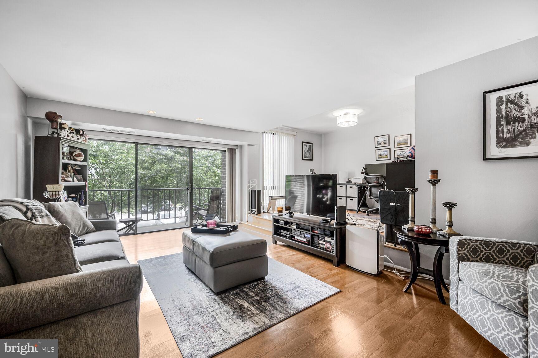 AMERICANA FINMARK - Residential