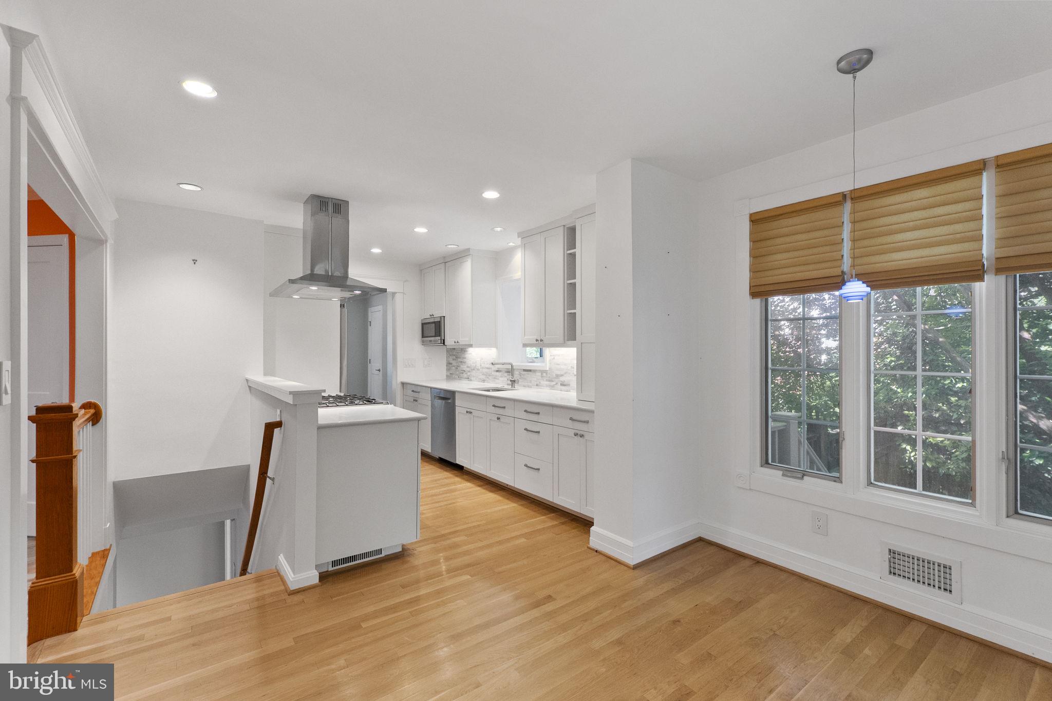 GARRETT PARK ESTATES - Residential