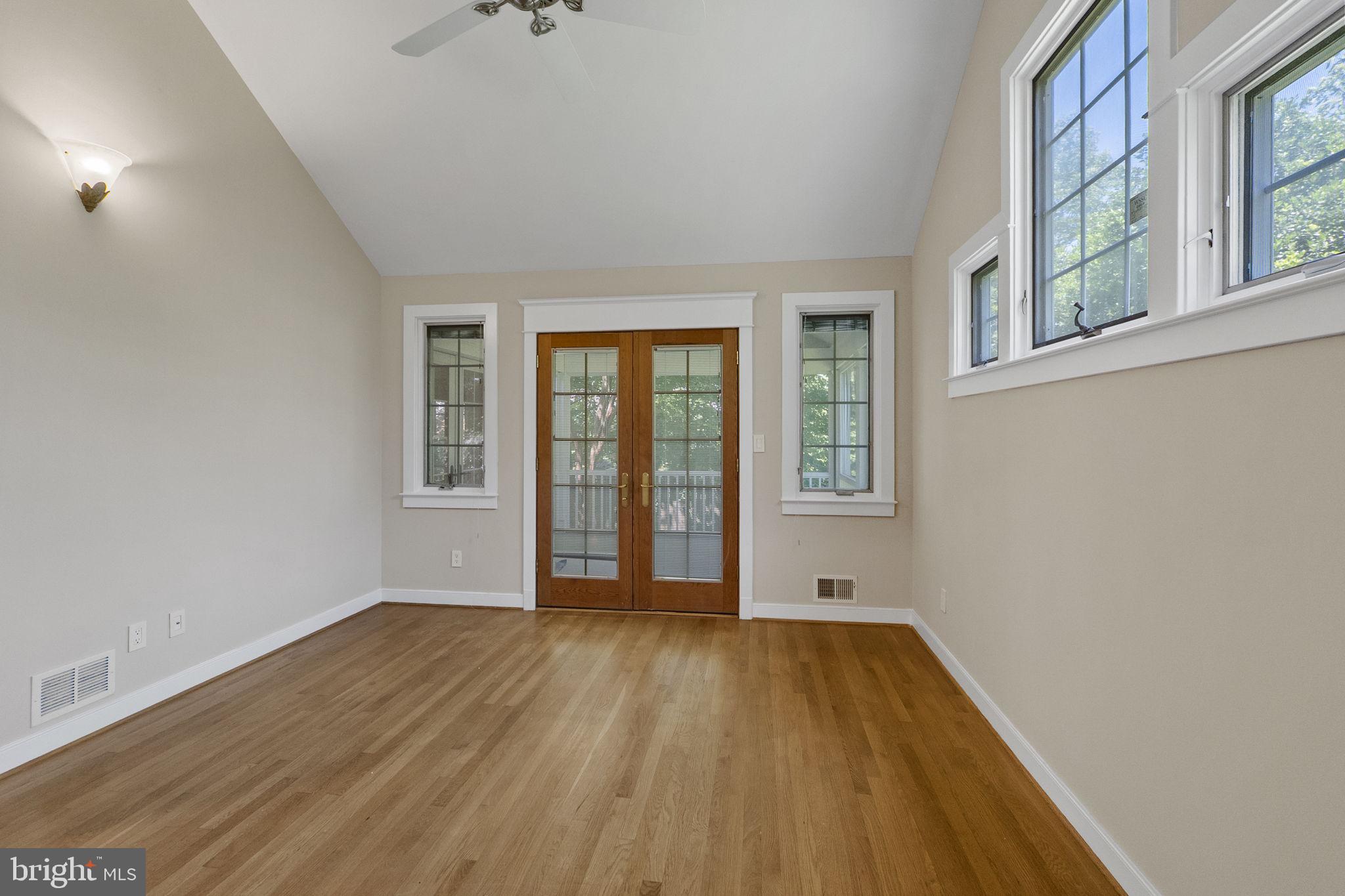 GARRETT PARK ESTATES - Residential