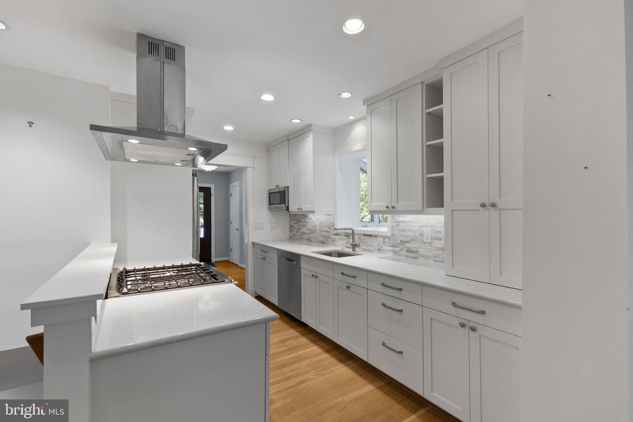 GARRETT PARK ESTATES - Residential