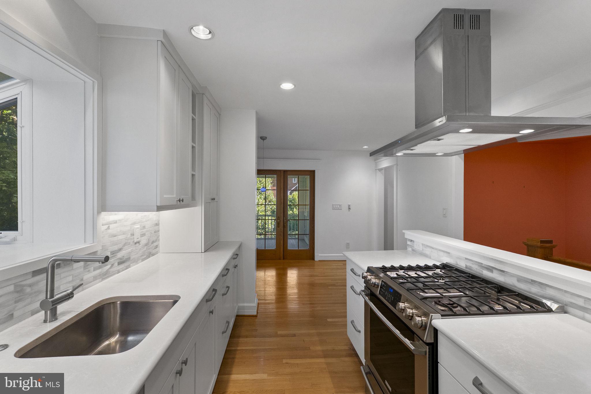 GARRETT PARK ESTATES - Residential
