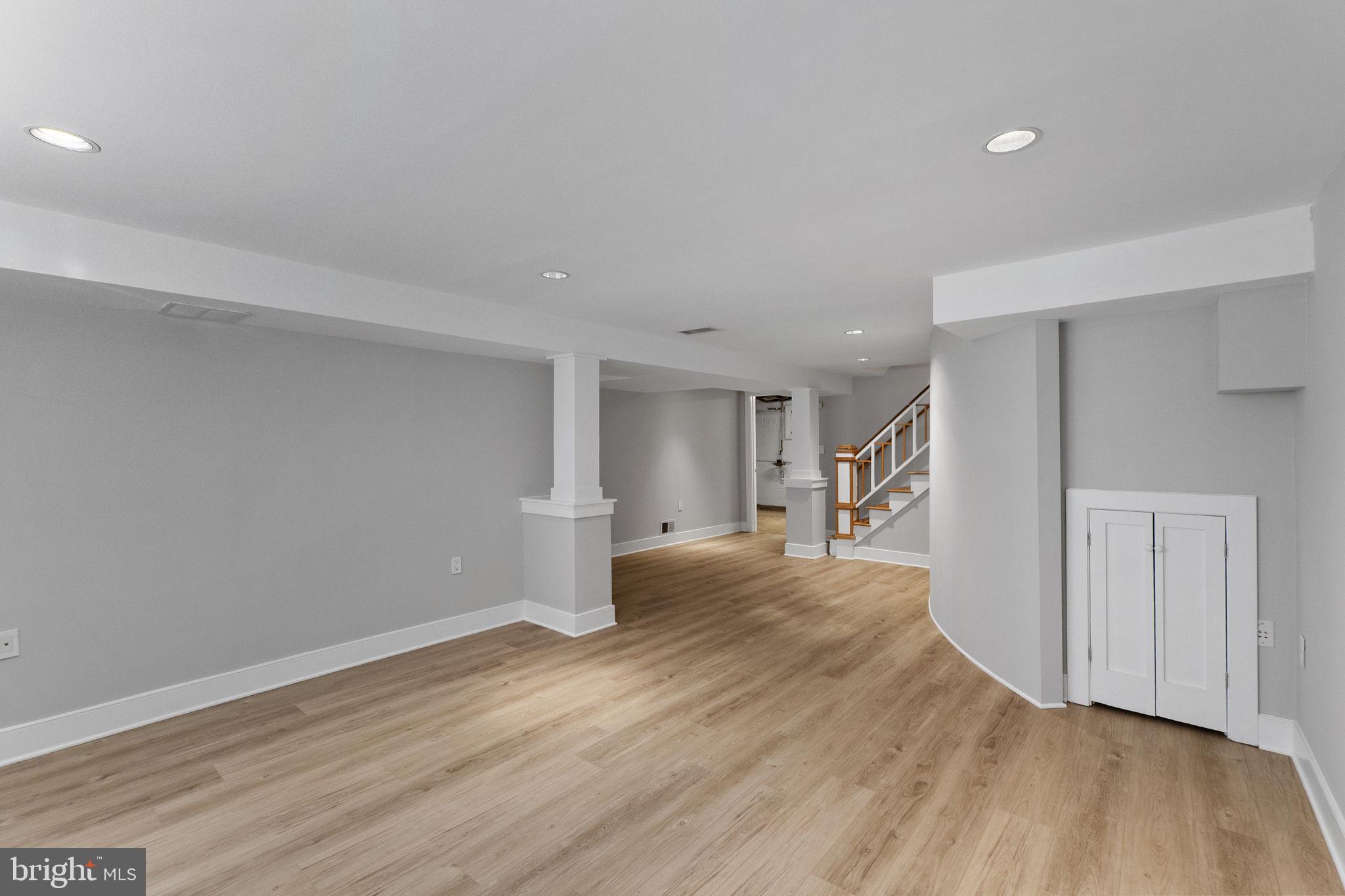GARRETT PARK ESTATES - Residential