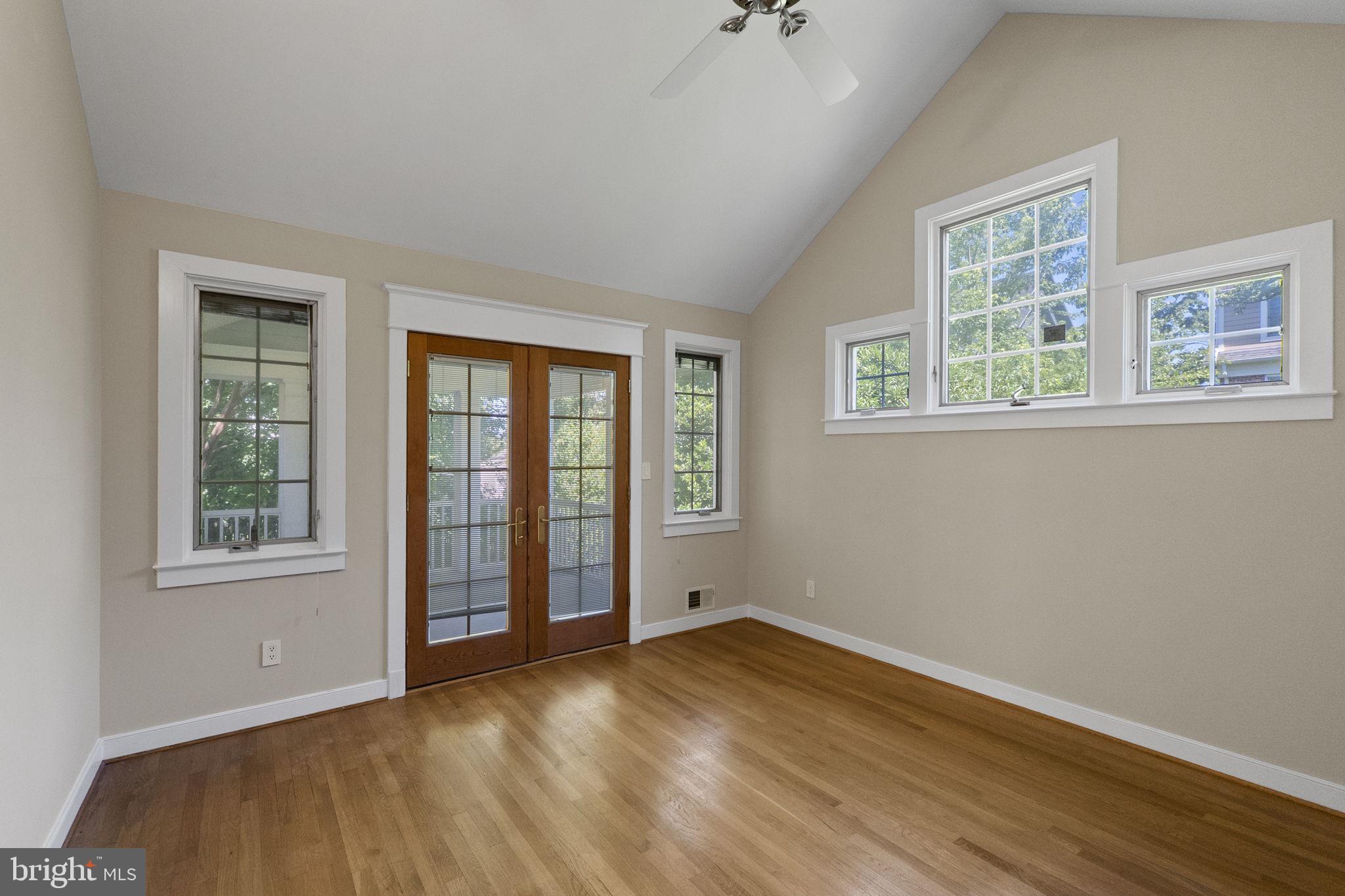 GARRETT PARK ESTATES - Residential