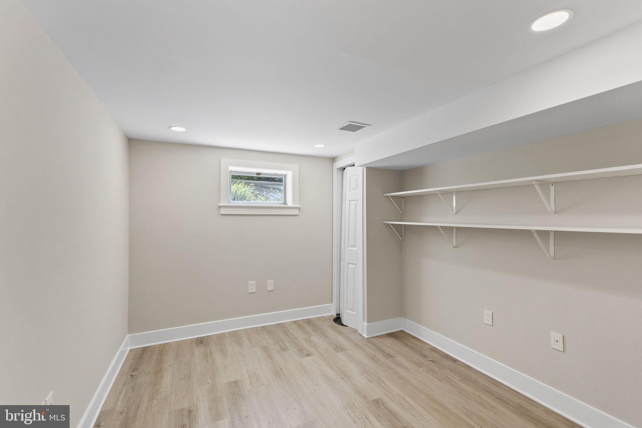 GARRETT PARK ESTATES - Residential