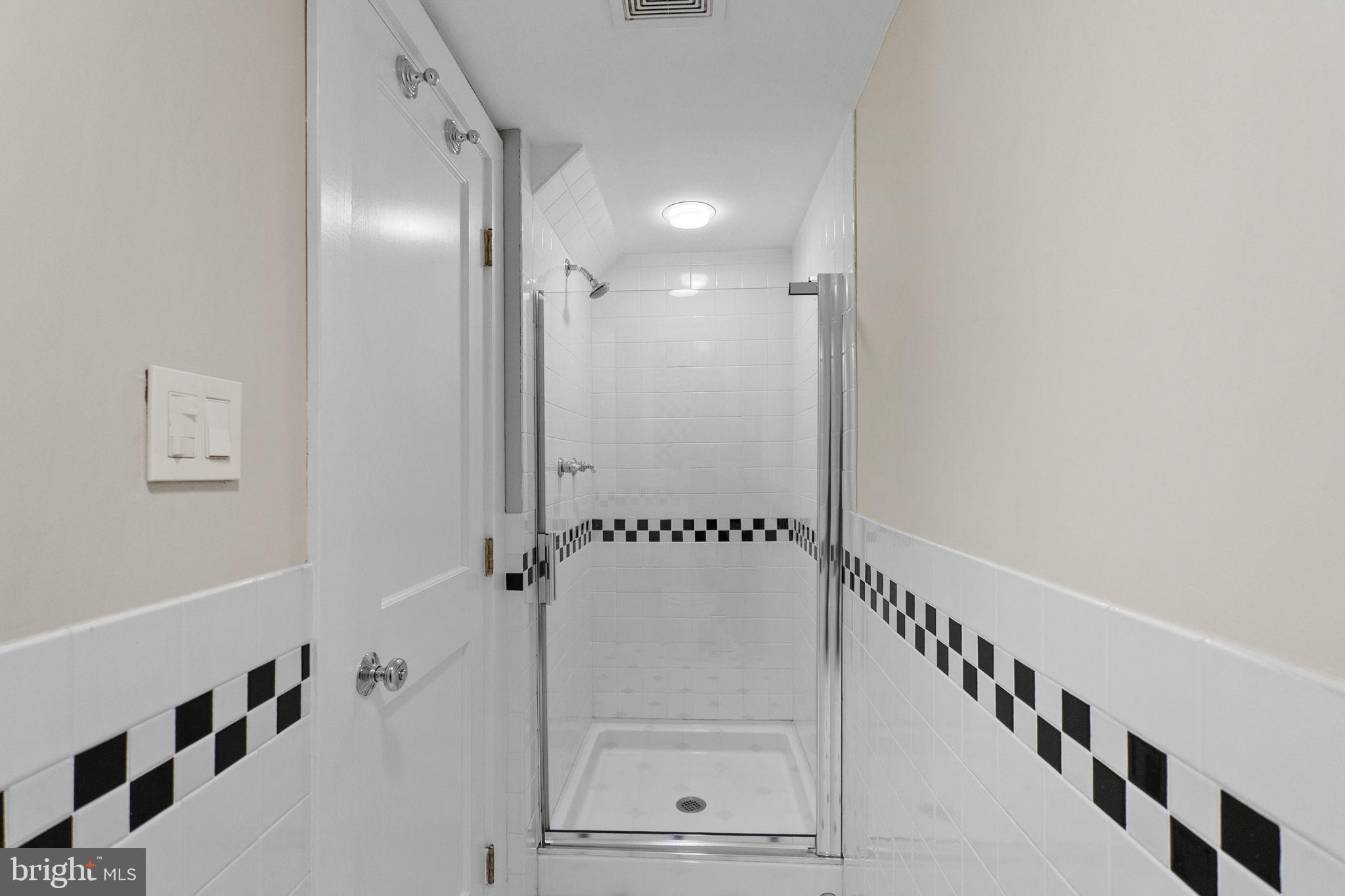 GARRETT PARK ESTATES - Residential