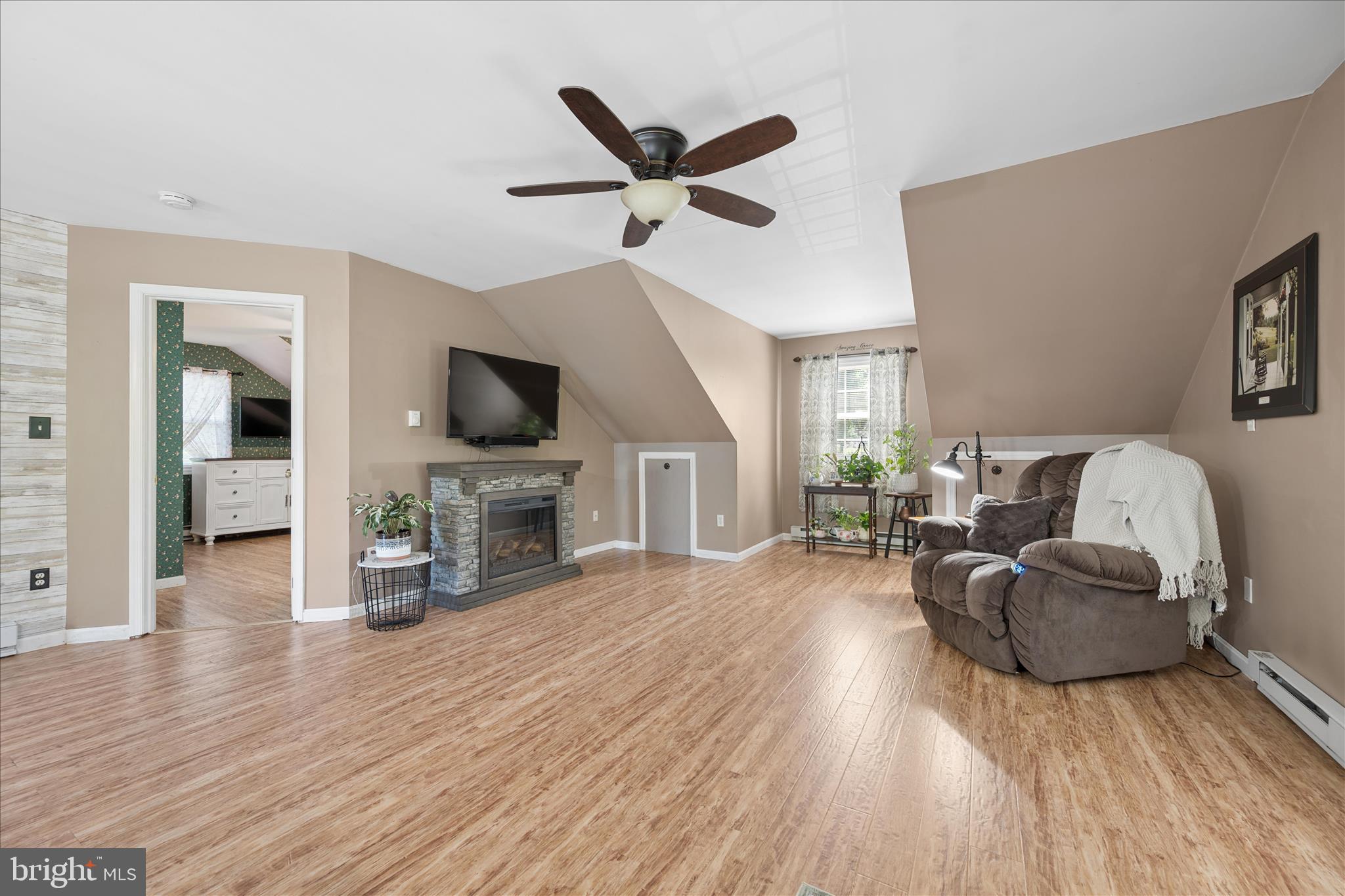 BOONSBORO - Residential