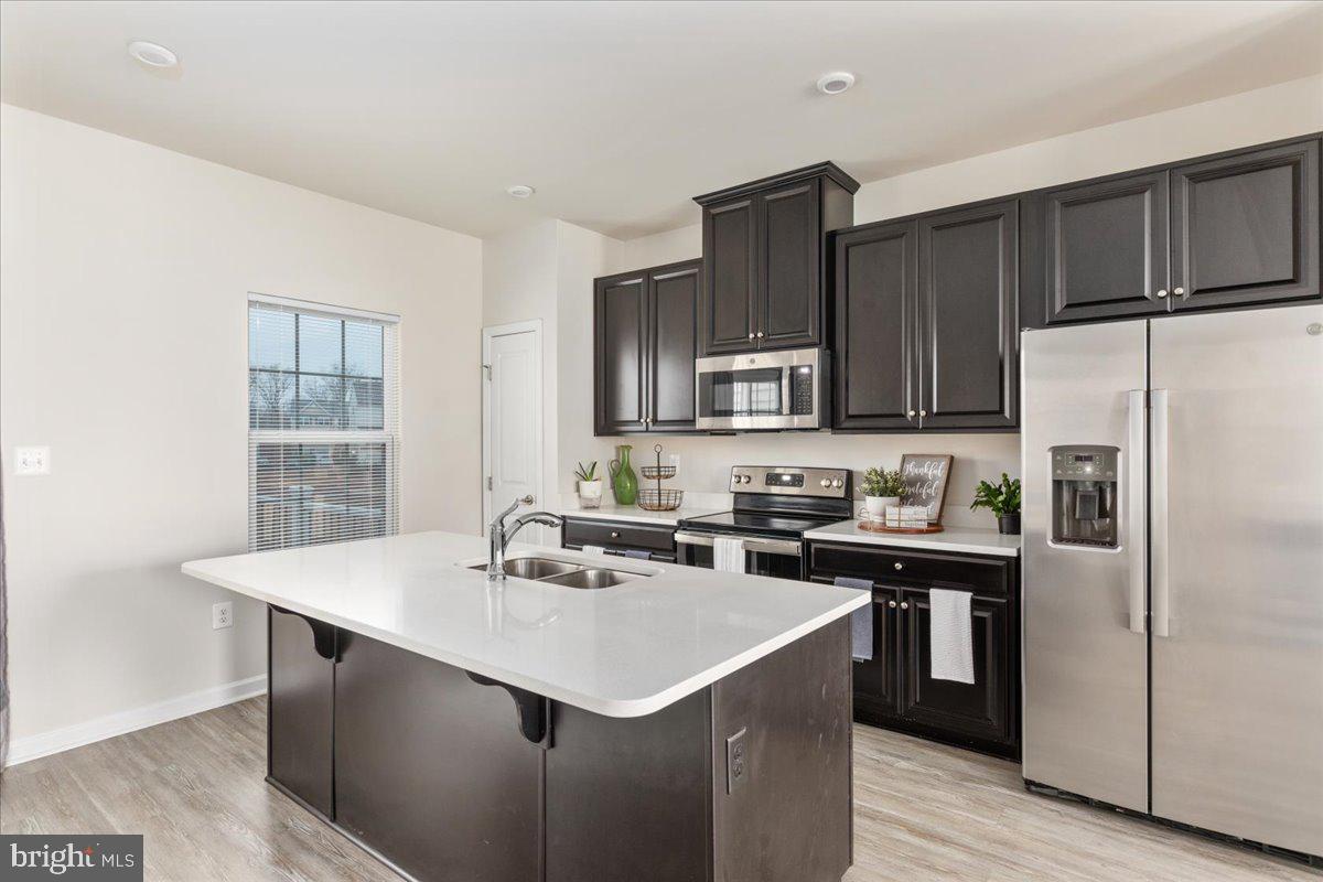WILDERNESS SHORES - Residential