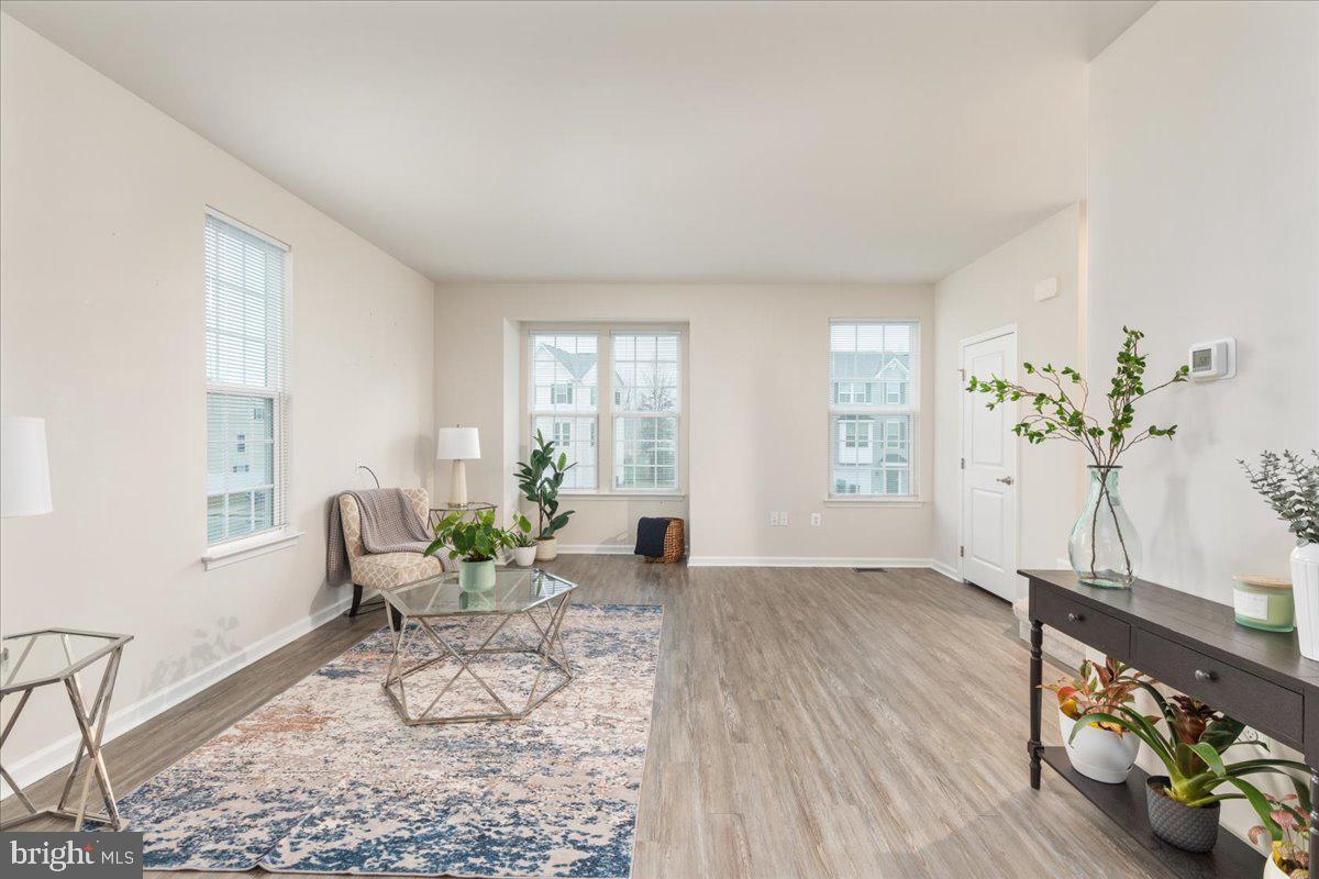 WILDERNESS SHORES - Residential