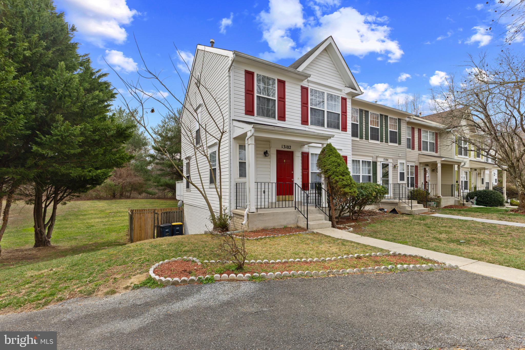 KINGS GRANT - Residential