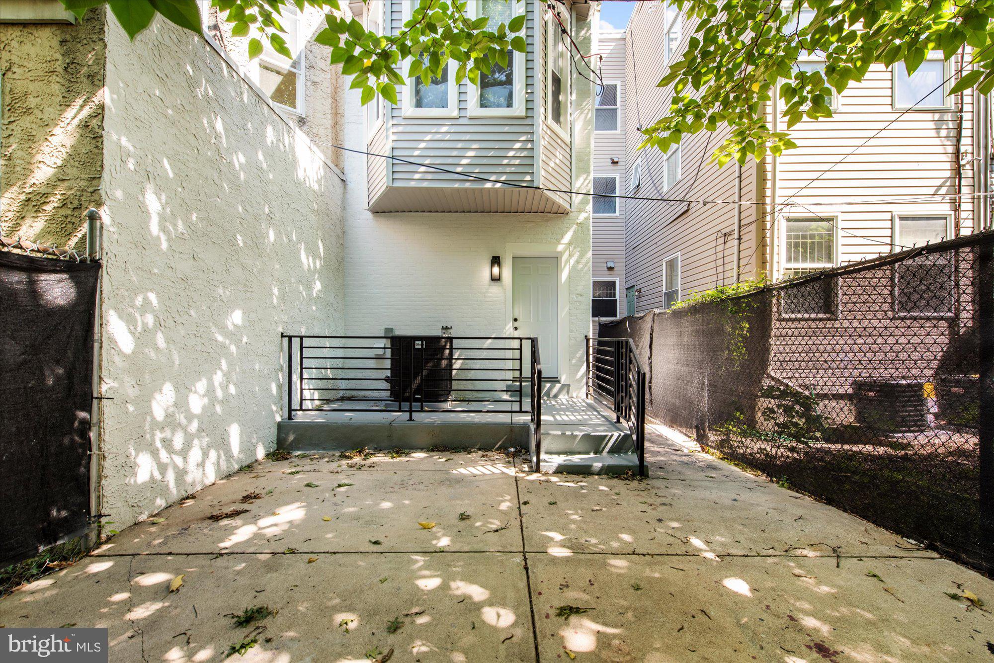 WEST POWELTON - Residential