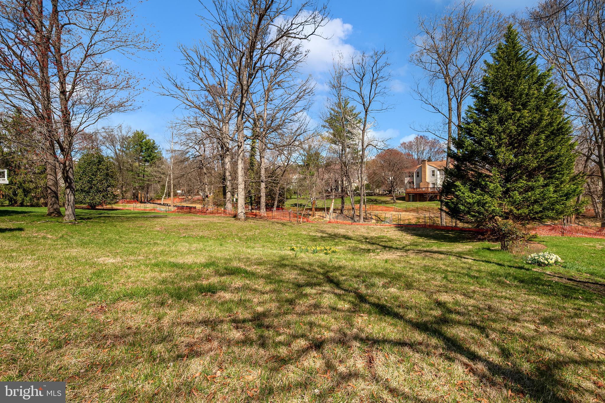 TIMBERLAWN - Residential