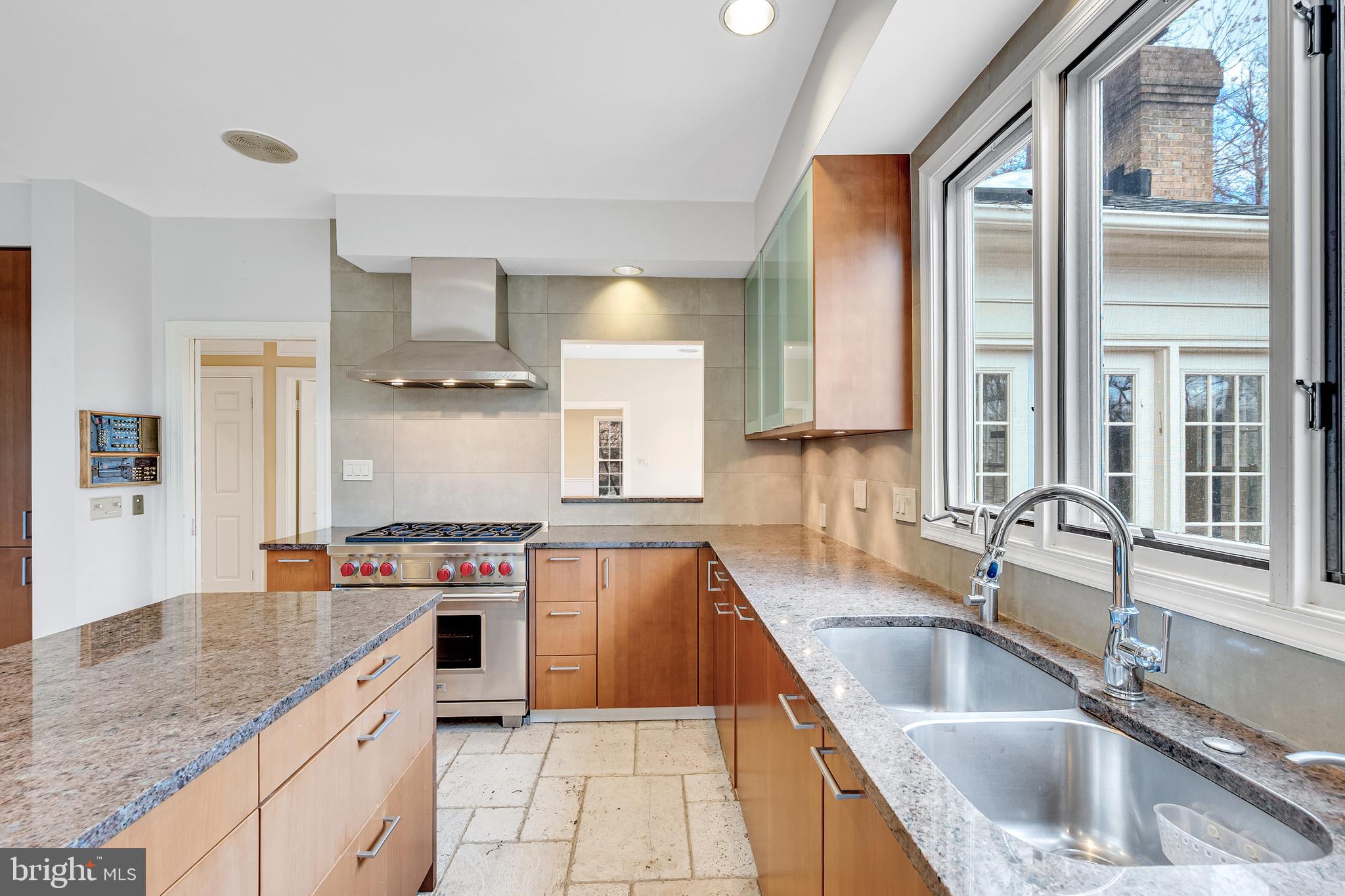 TIMBERLAWN - Residential