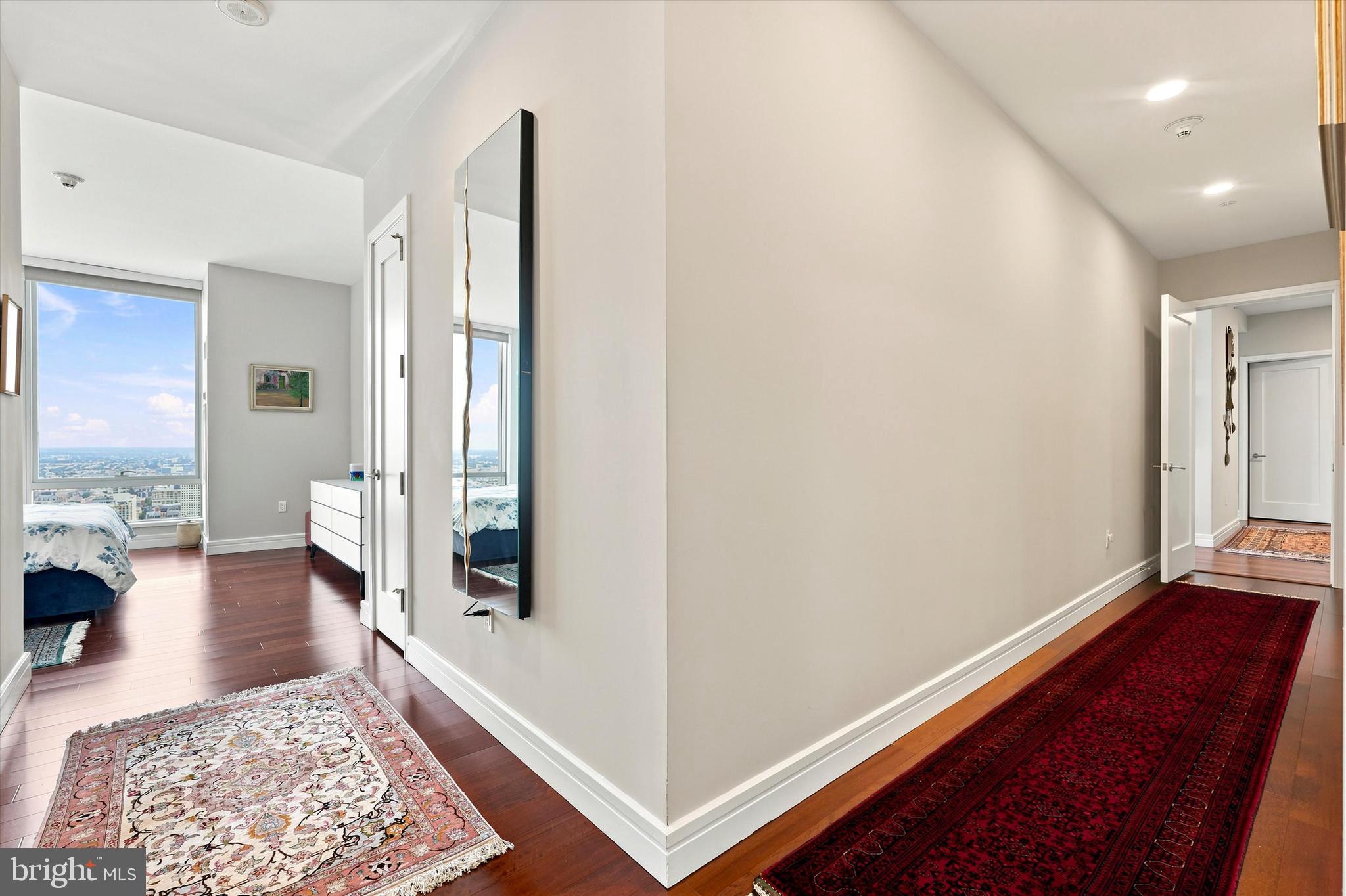 CENTER CITY - Residential