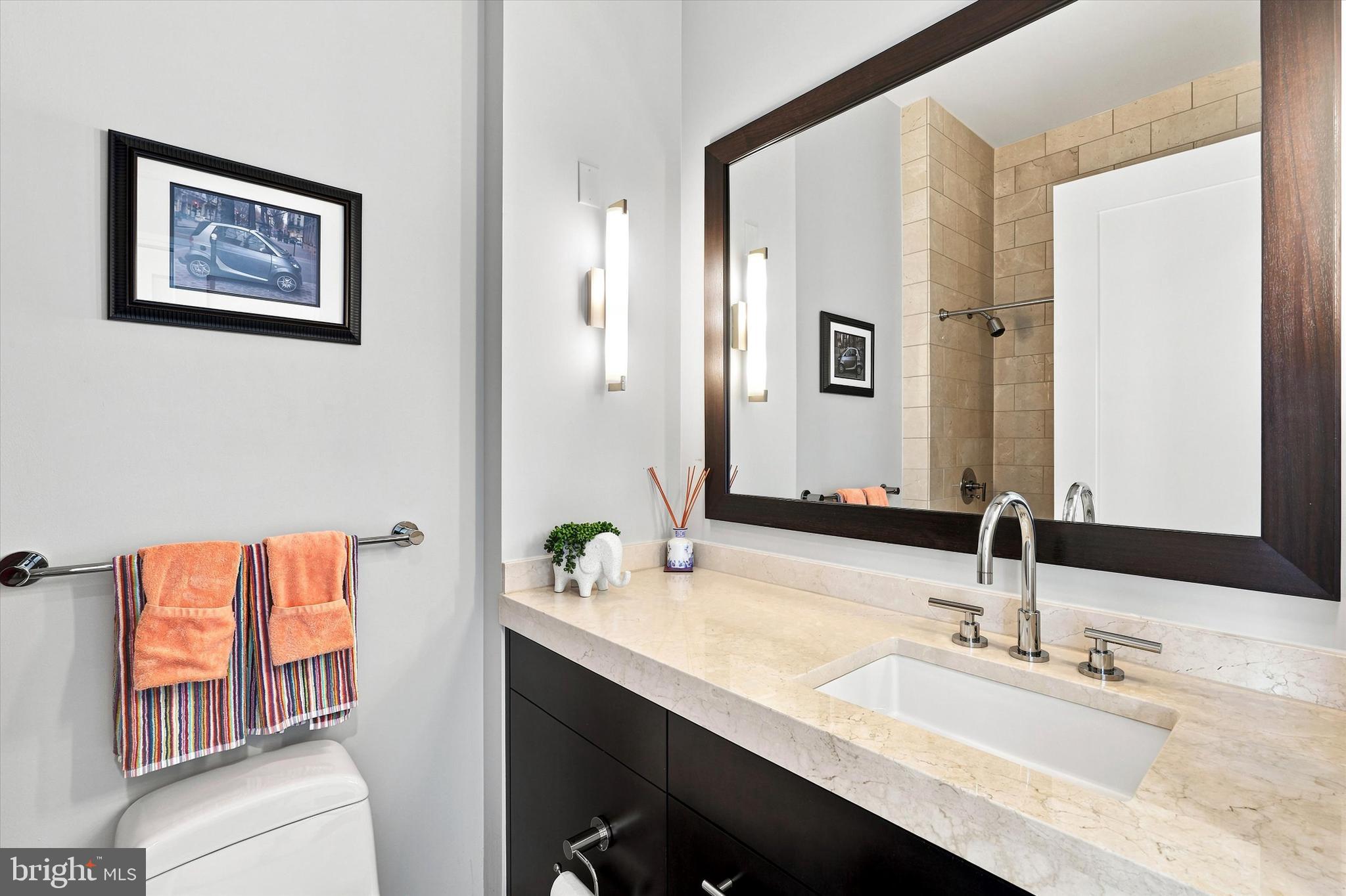 CENTER CITY - Residential