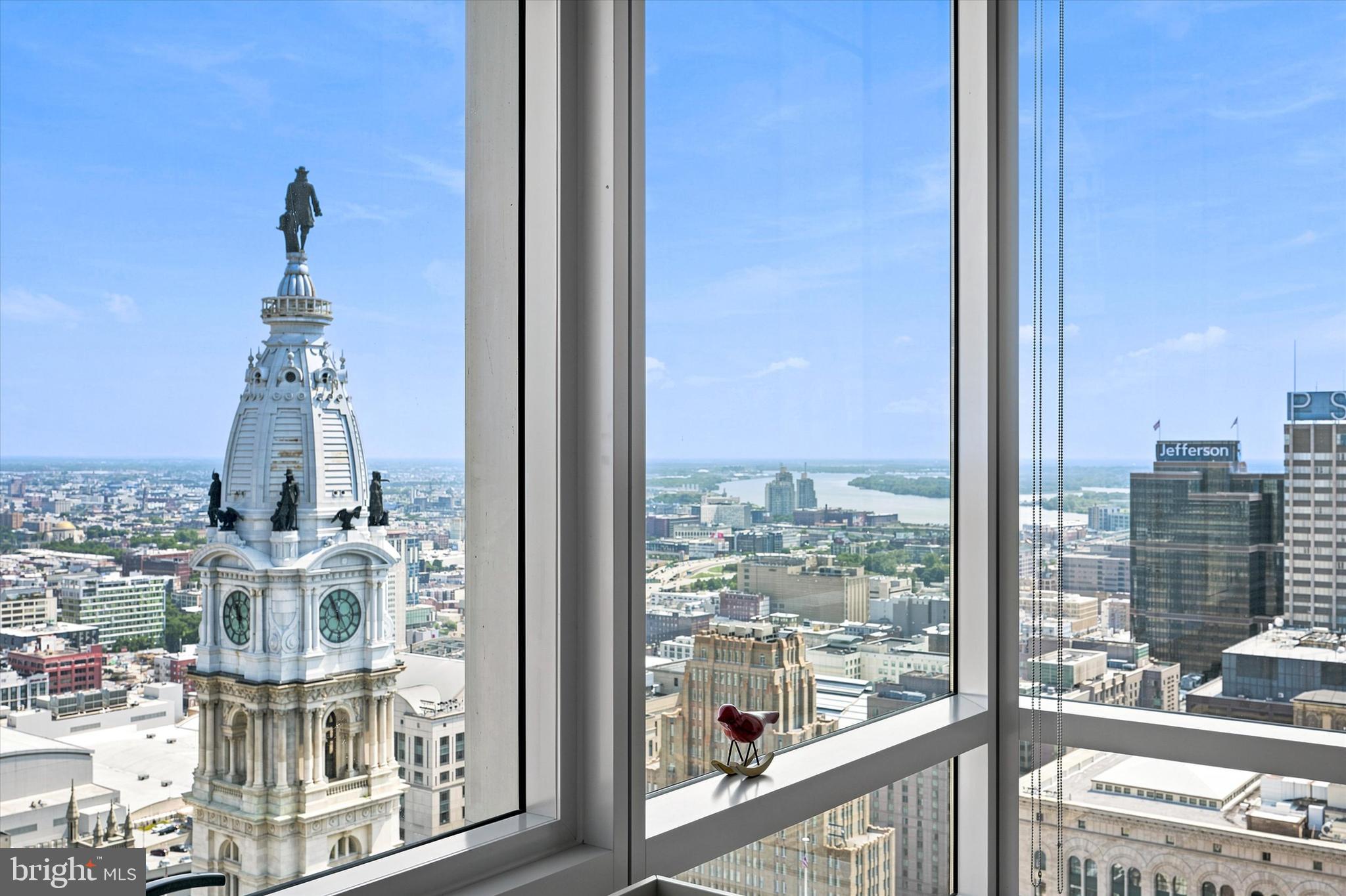 CENTER CITY - Residential