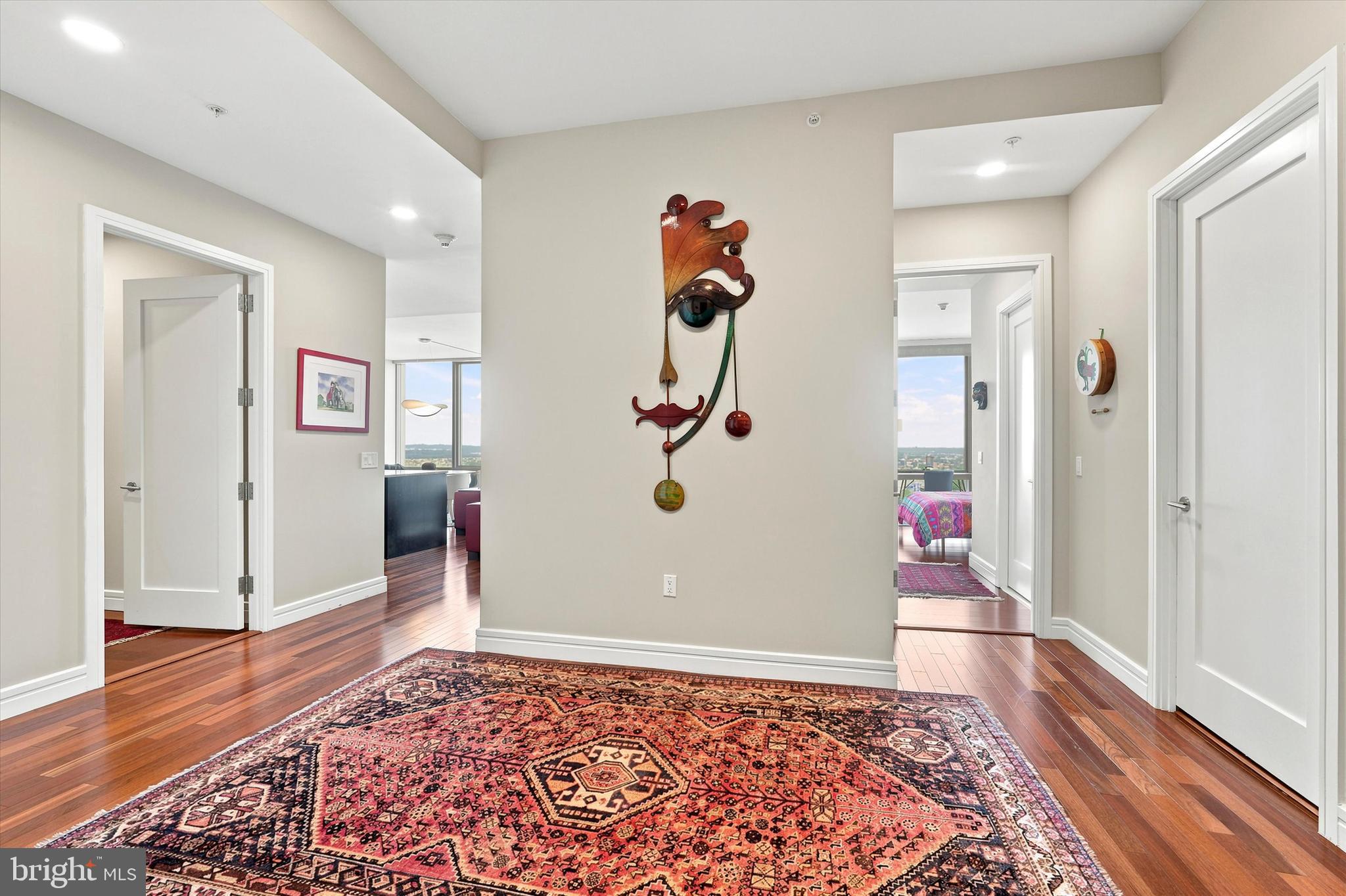 CENTER CITY - Residential