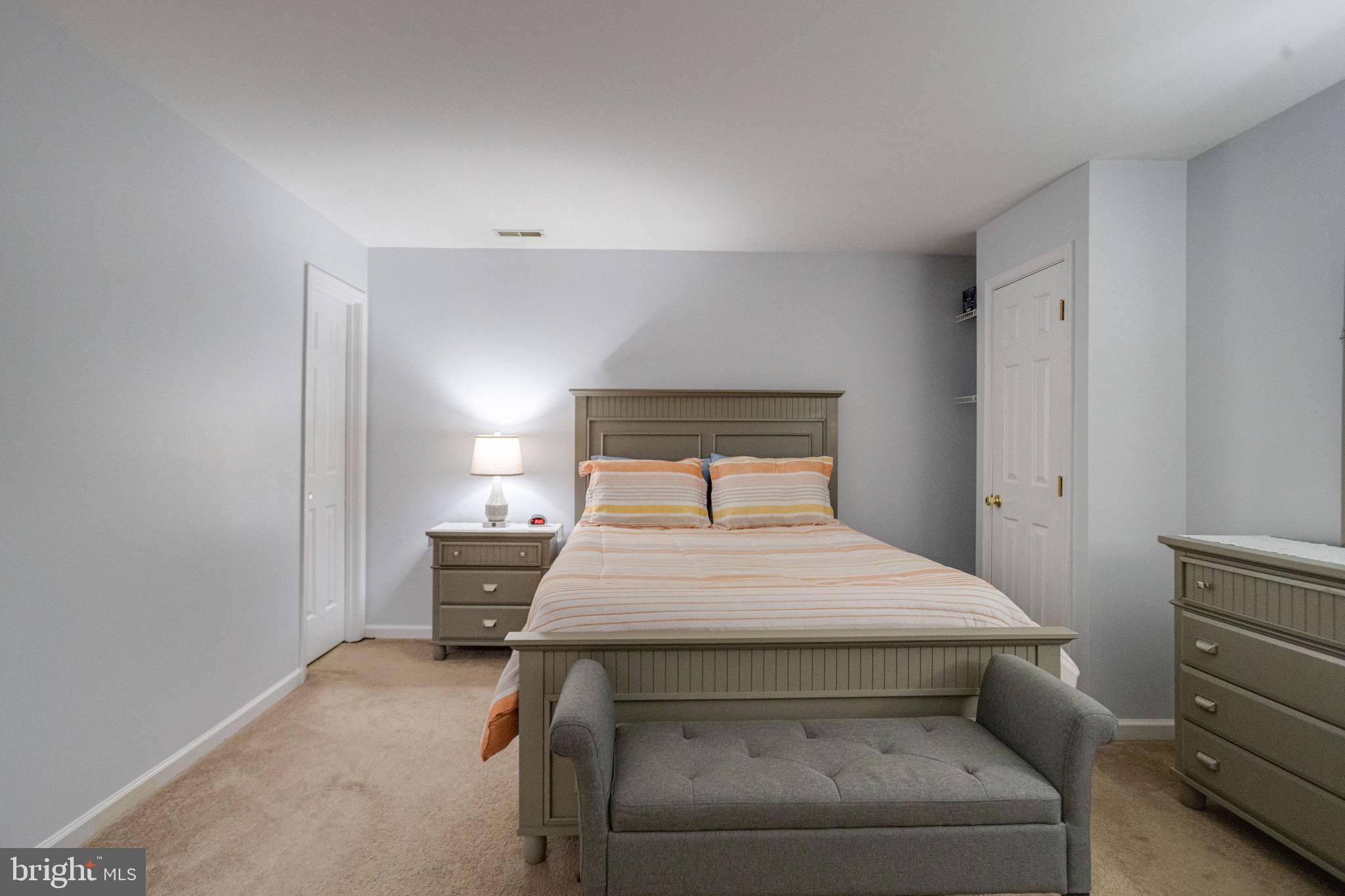FOXBOROUGH FARMS - Residential