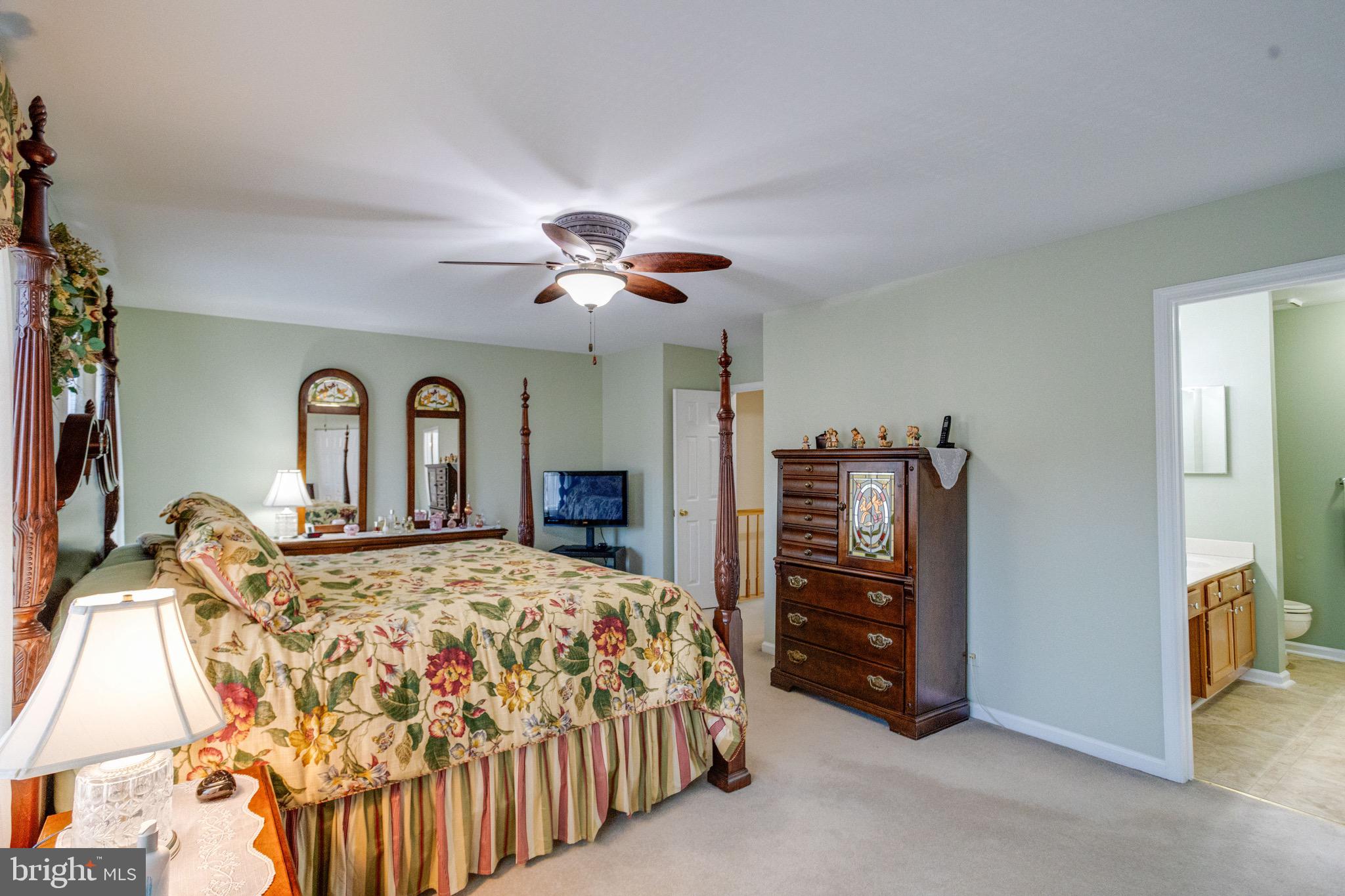 FOXBOROUGH FARMS - Residential