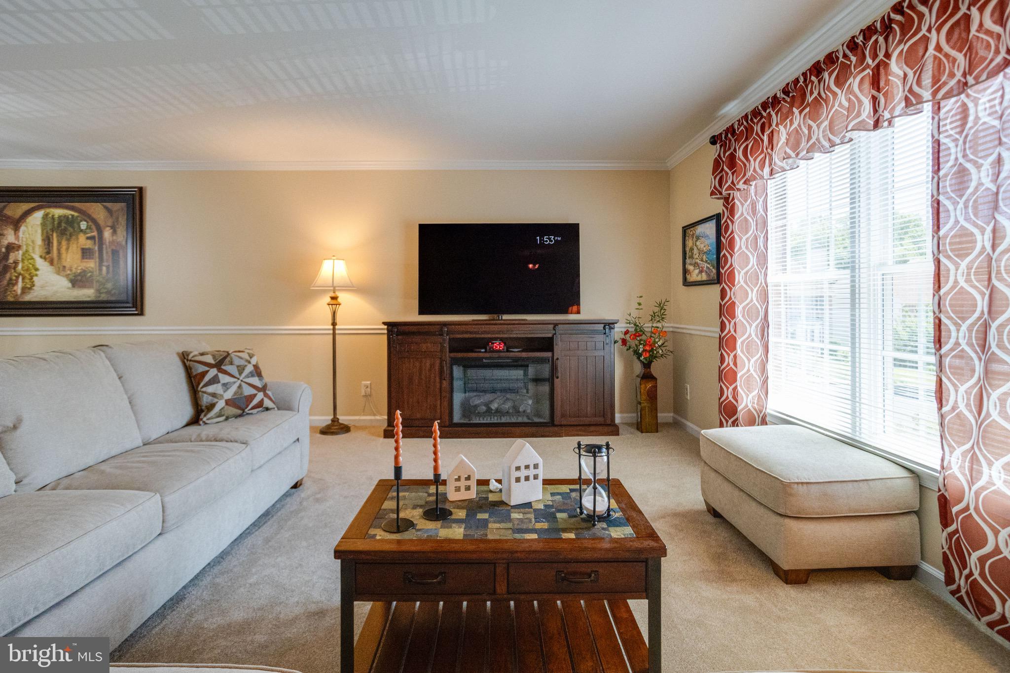 FOXBOROUGH FARMS - Residential