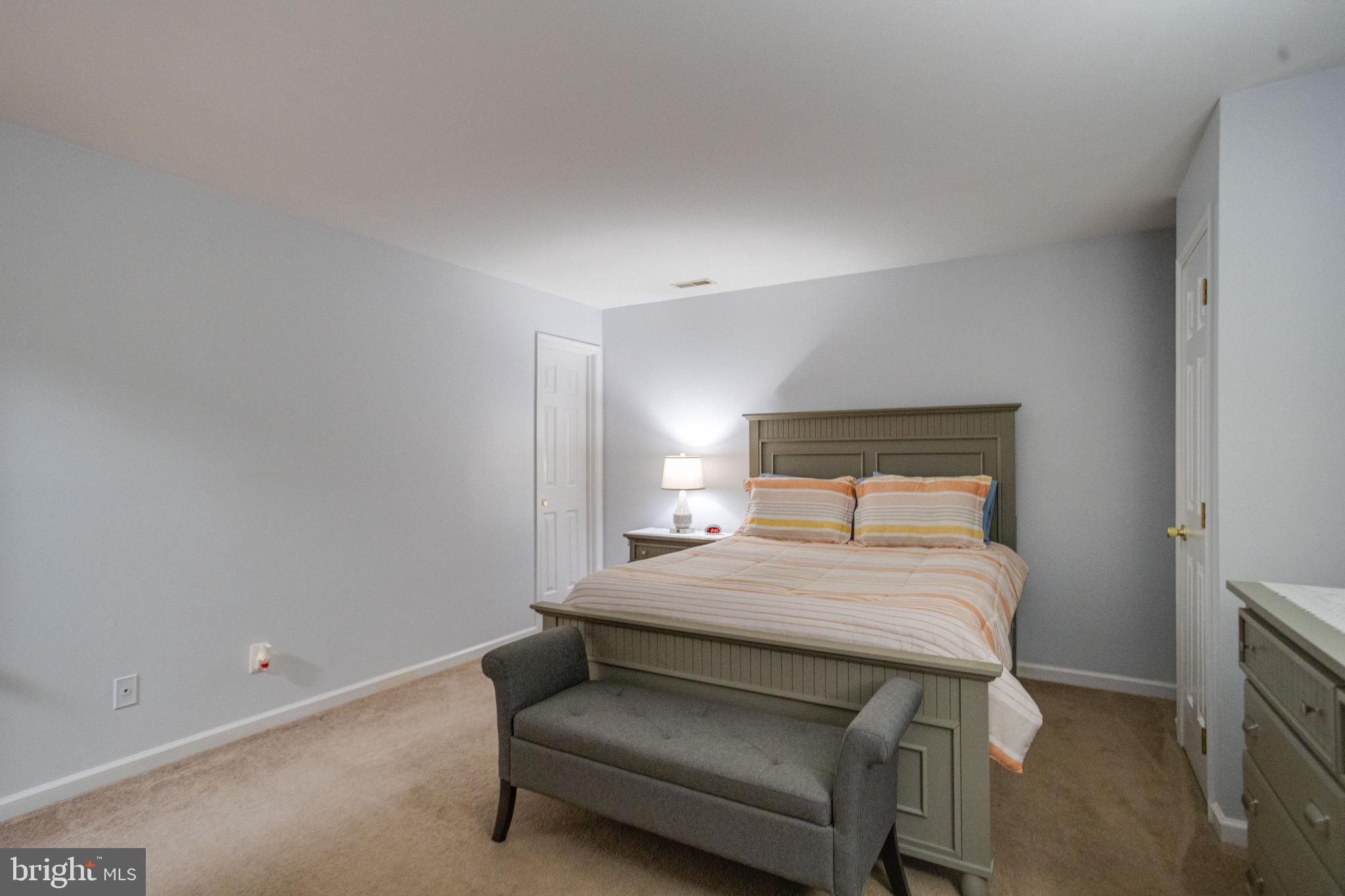 FOXBOROUGH FARMS - Residential