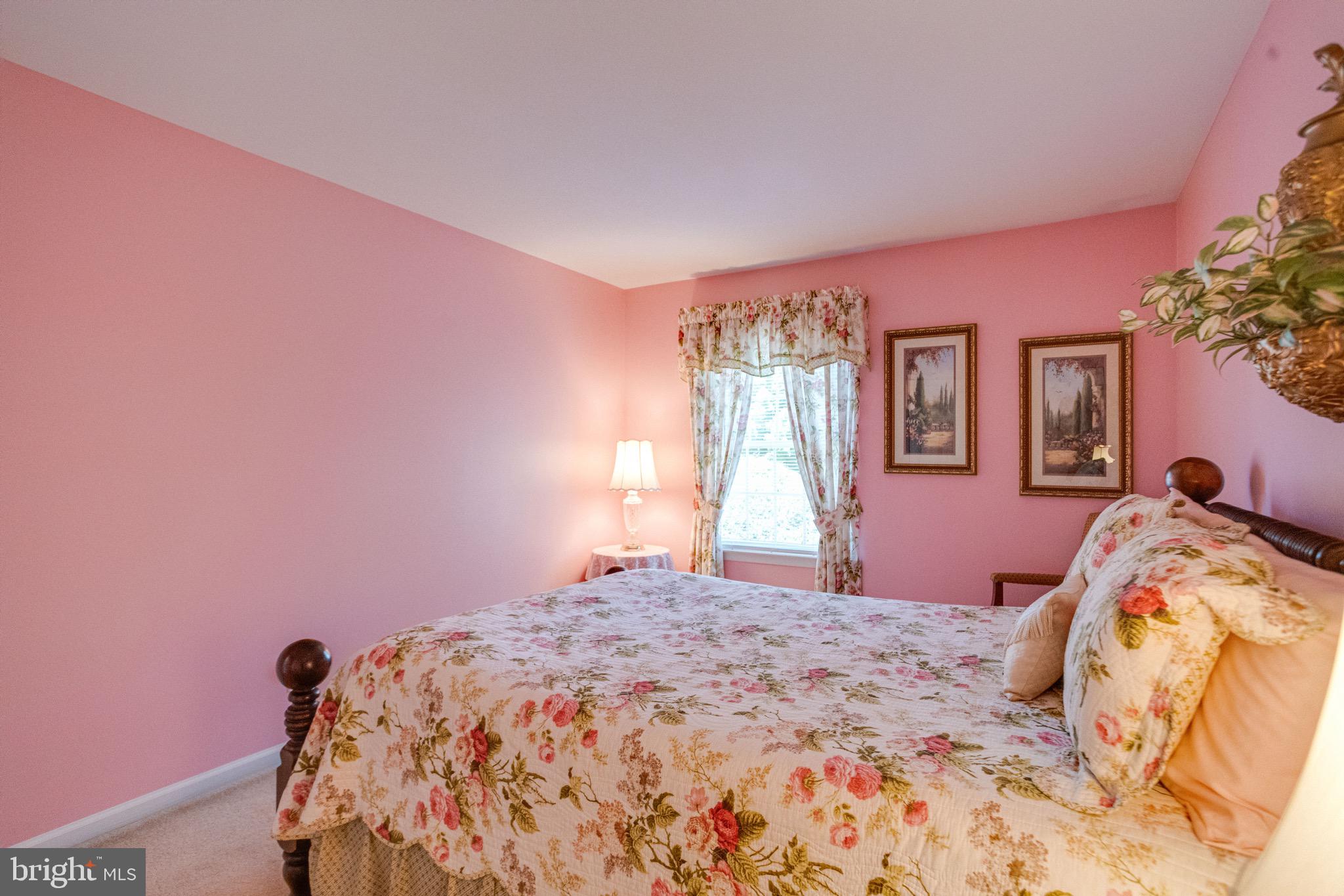 FOXBOROUGH FARMS - Residential