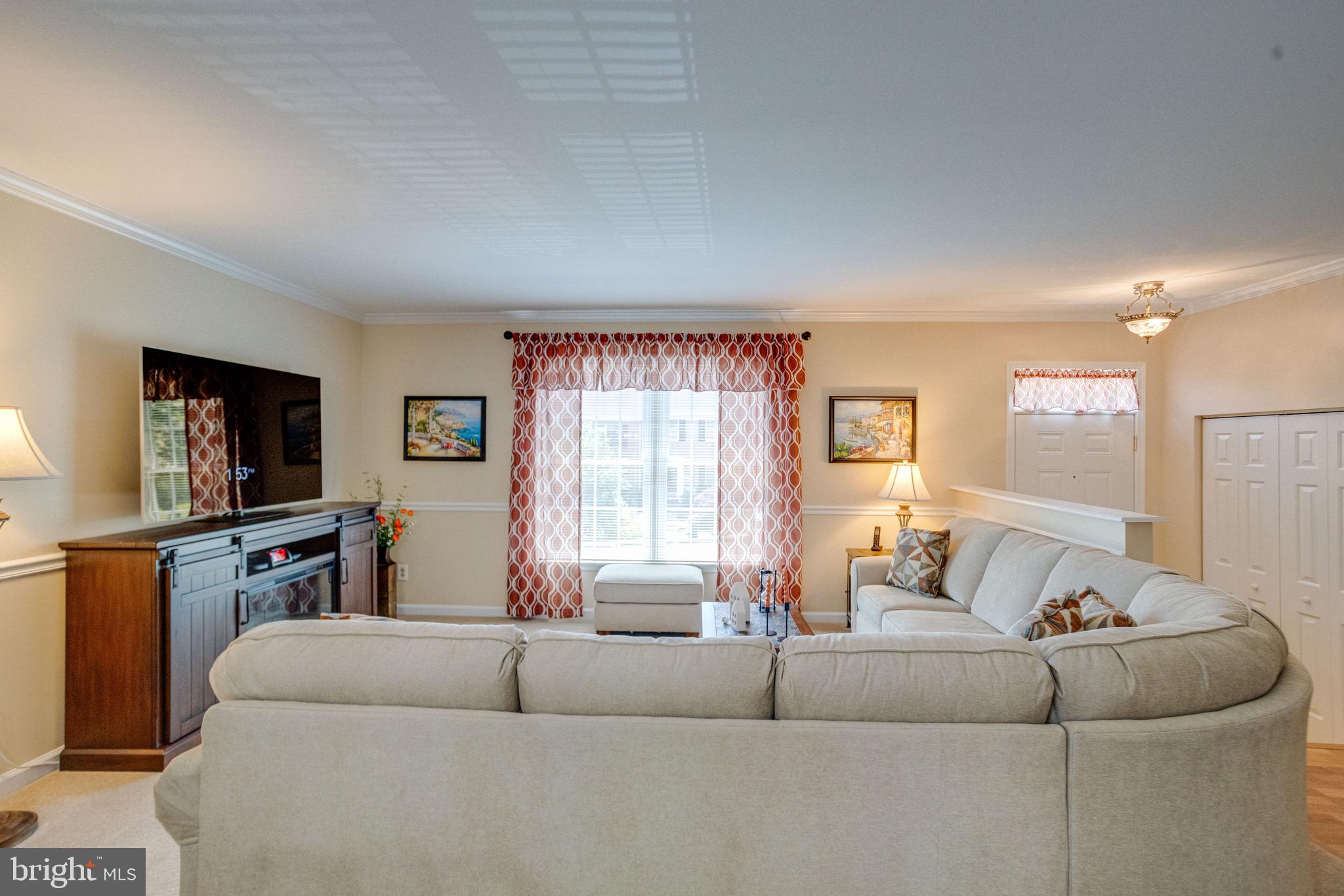 FOXBOROUGH FARMS - Residential